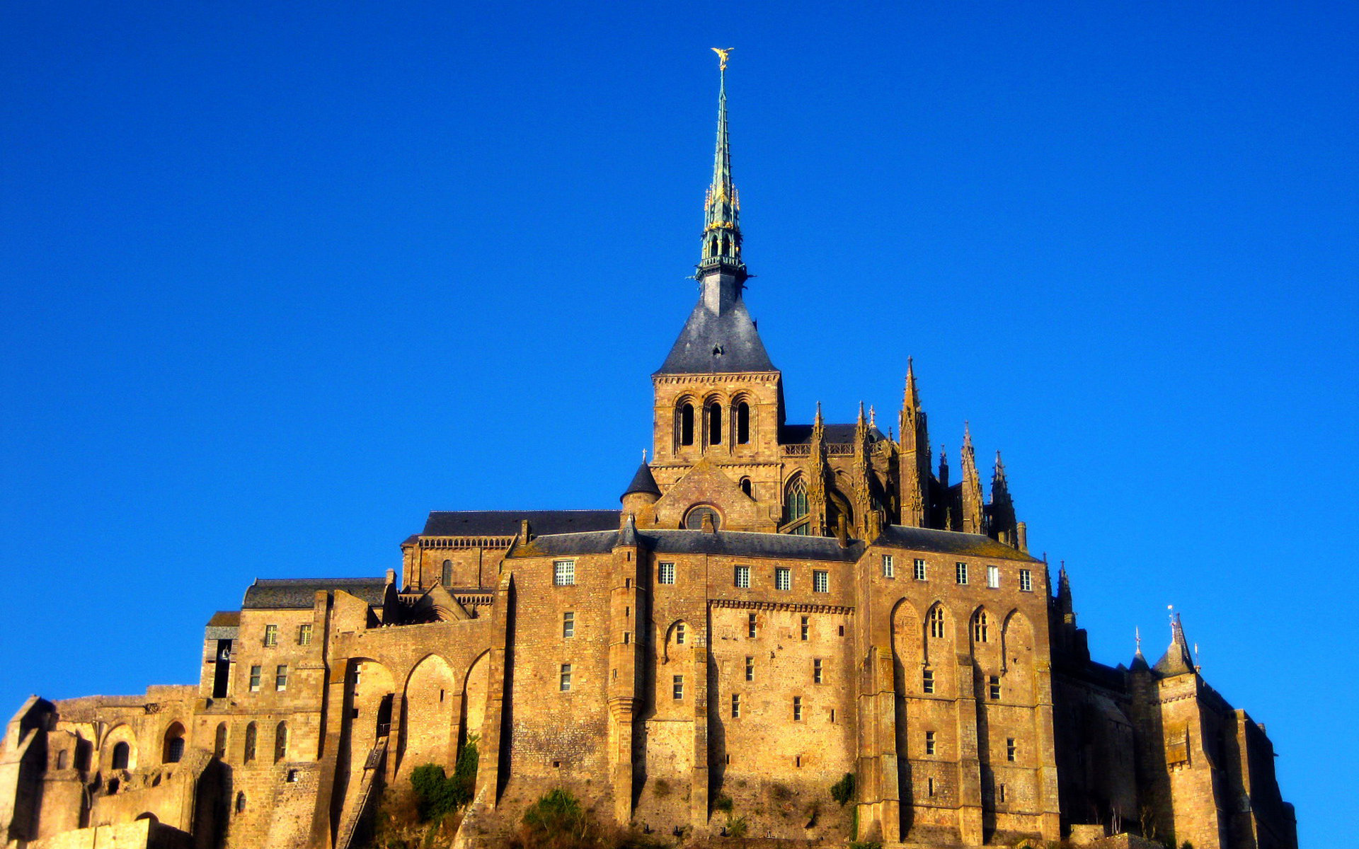 Mont Saint Michel, Breathtaking views, Iconic landmark, Rich history, 1920x1200 HD Desktop