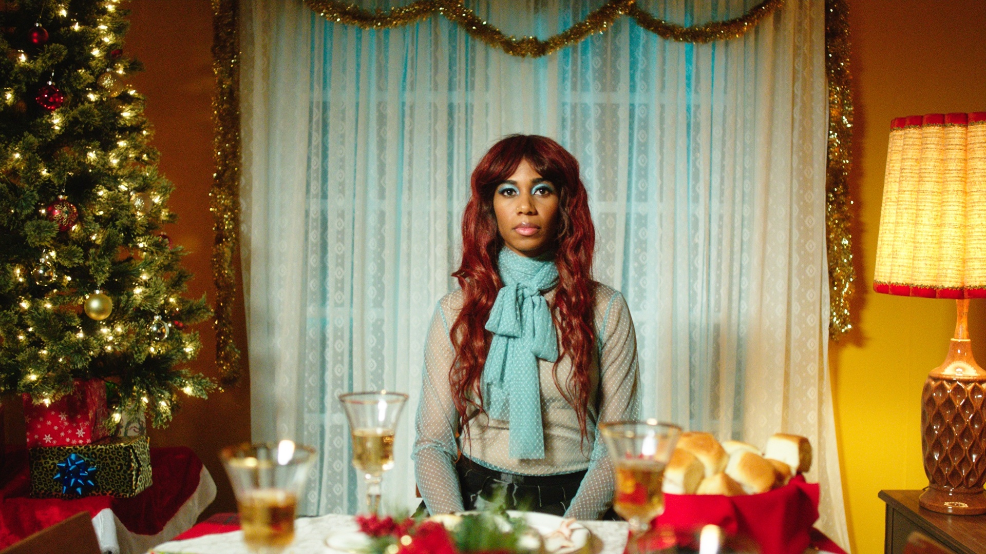 Santigold, Chelsea Oz, Acclaimed singer, Bold music style, 1920x1080 Full HD Desktop