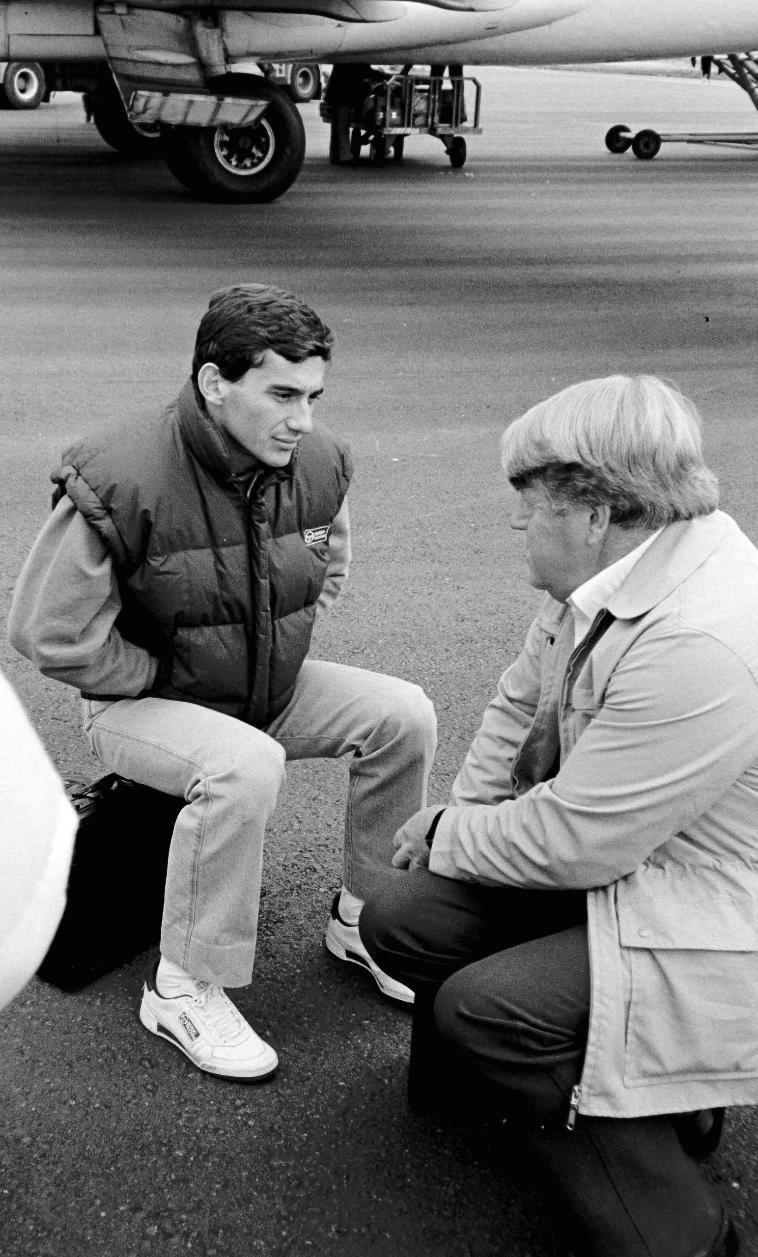 Ayrton Senna, Airport tarmac apron, Airplane landing gear wheel, HD Phone wallpaper