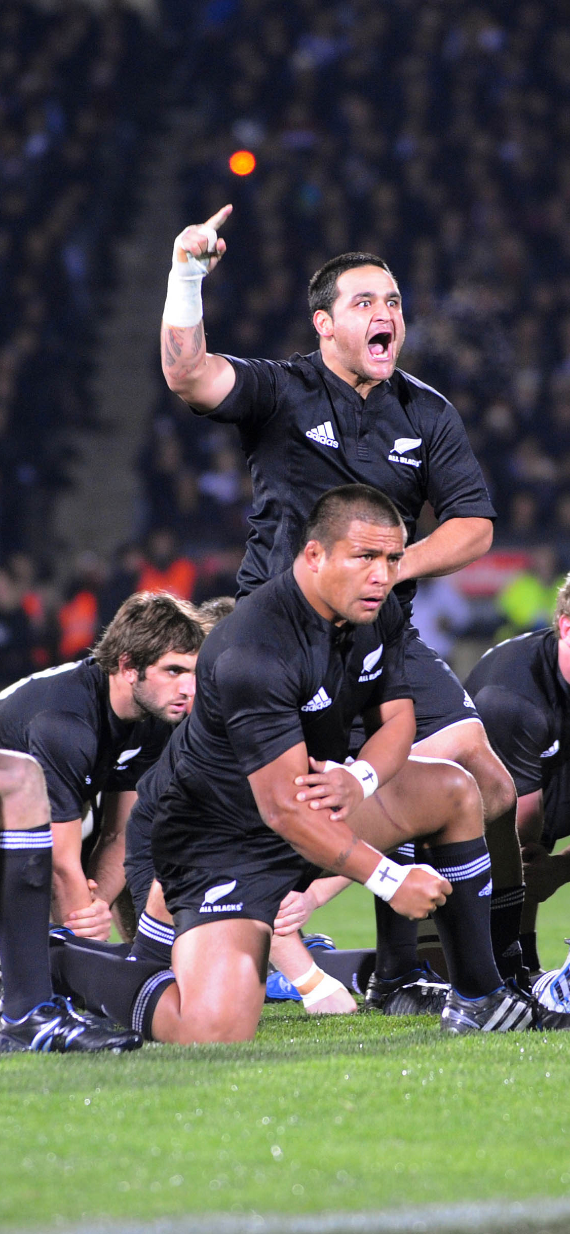 New Zealand scenery, All Blacks Haka, Free download, Wallpaper, 1130x2440 HD Phone