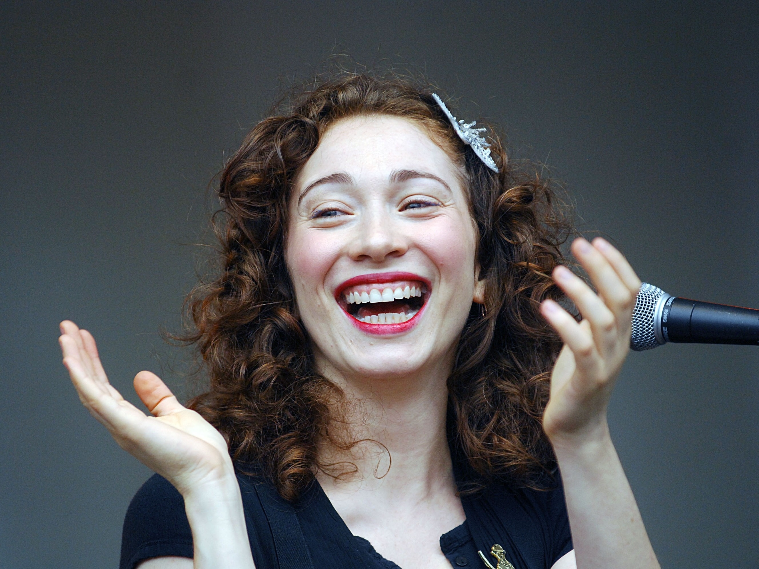 Regina Spektor, Mountain Stage, 2660x2000 HD Desktop