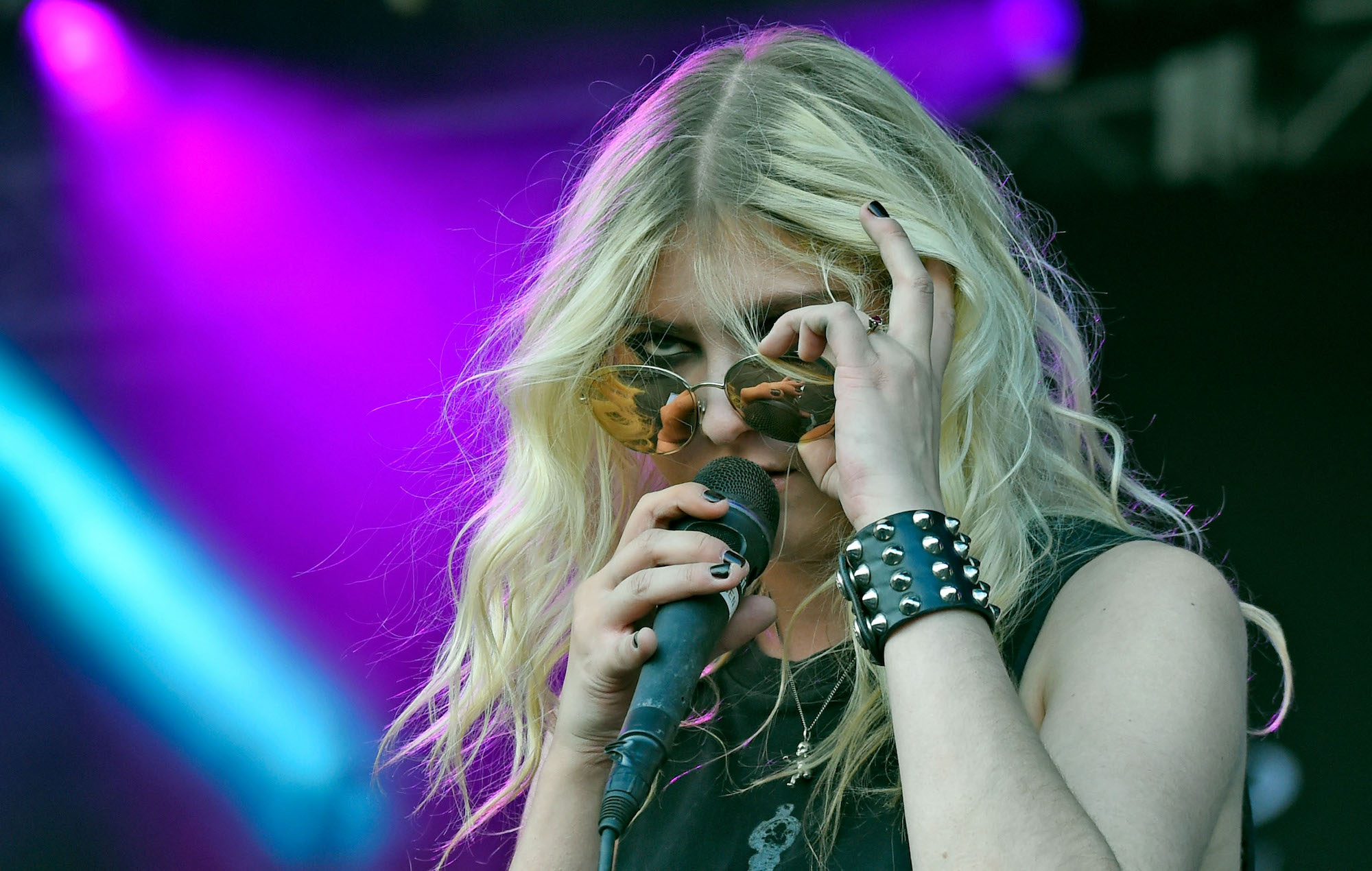 Taylor Momsen, Collaborations, 2000x1270 HD Desktop