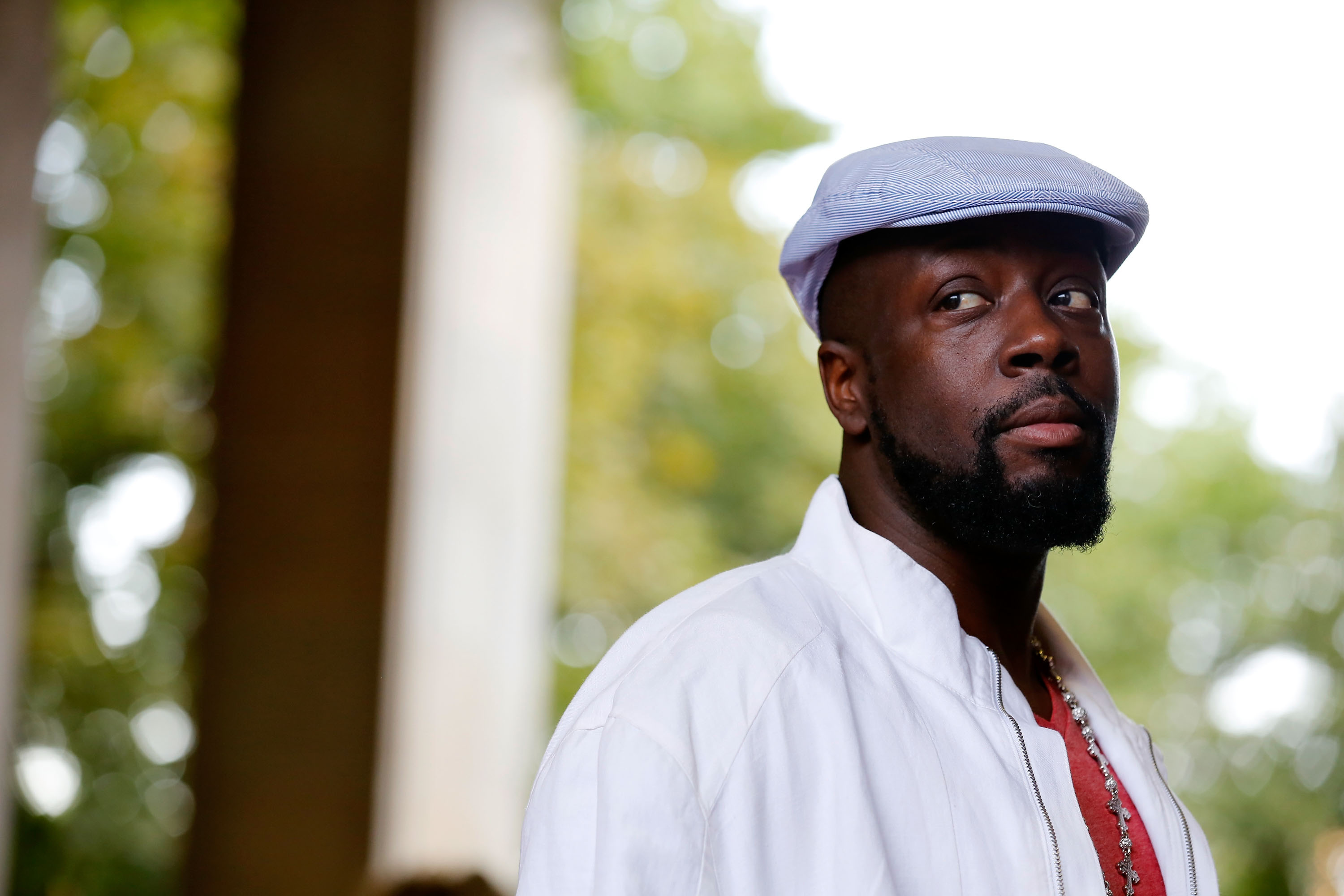 Wyclef Jean (Music), Mistaken detainment, CNN video clip, Media confusion, 3000x2000 HD Desktop