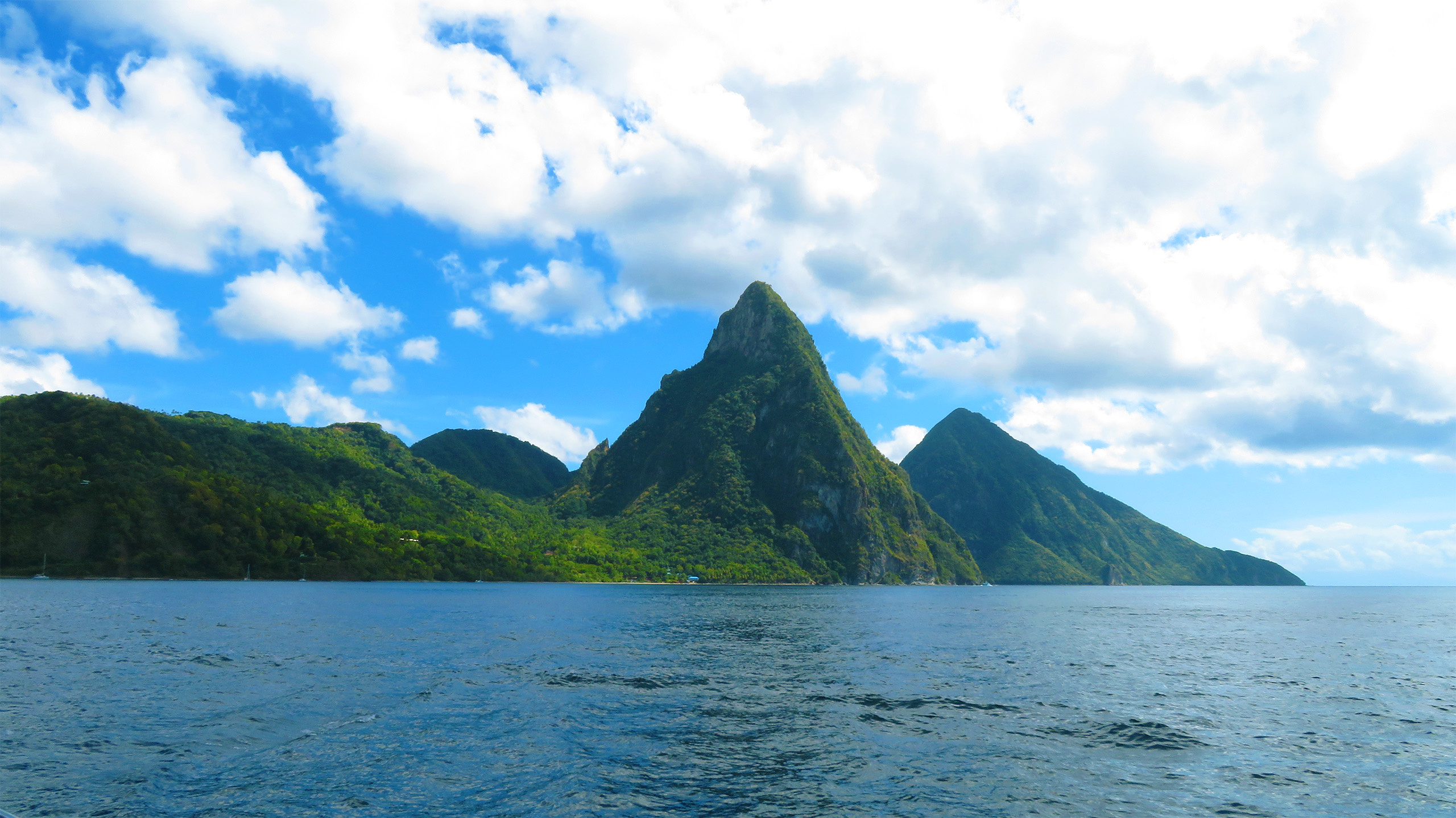 The Pitons, St. Lucia, Reisebericht, Botanischer Garten, 2560x1440 HD Desktop