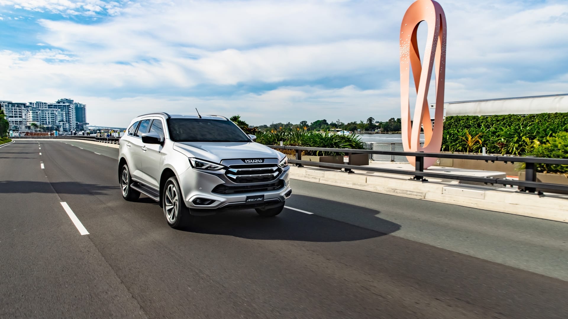 ISUZU mu-x, Car theme for Windows, Automotive style, Windows 10 and 11, 1920x1080 Full HD Desktop