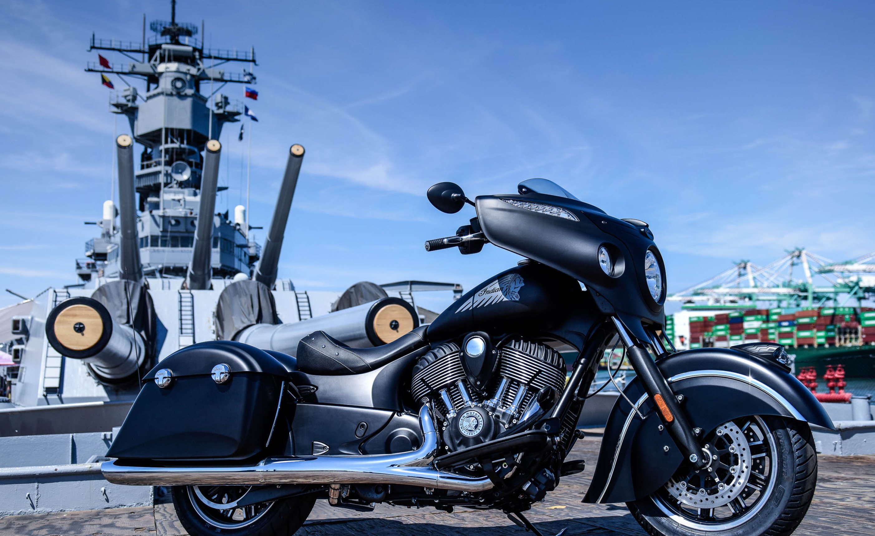 Indian Chieftain, Dark Horse edition, Powerful ride, Class-leading technology, 2810x1730 HD Desktop