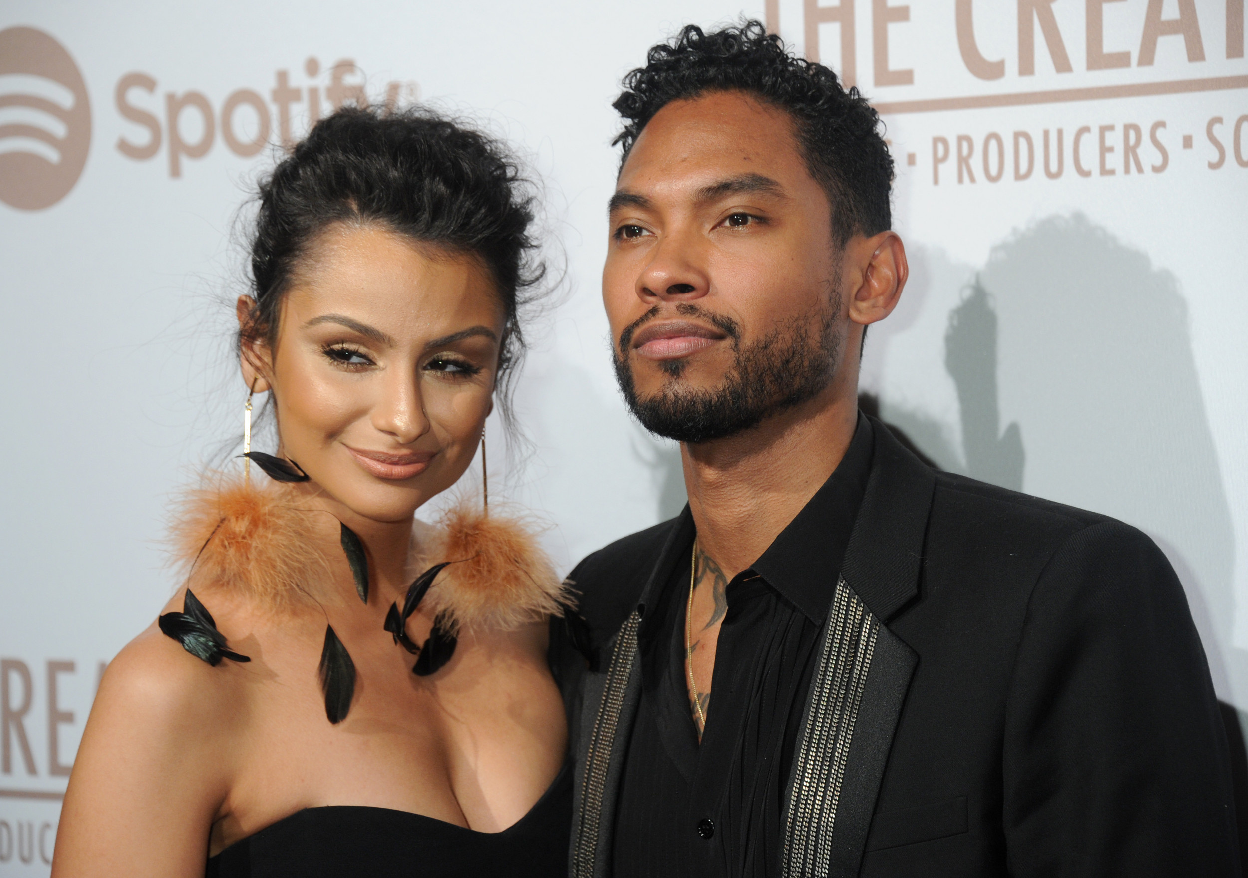 Miguel, Split from wife, Devastates fans, 2500x1760 HD Desktop