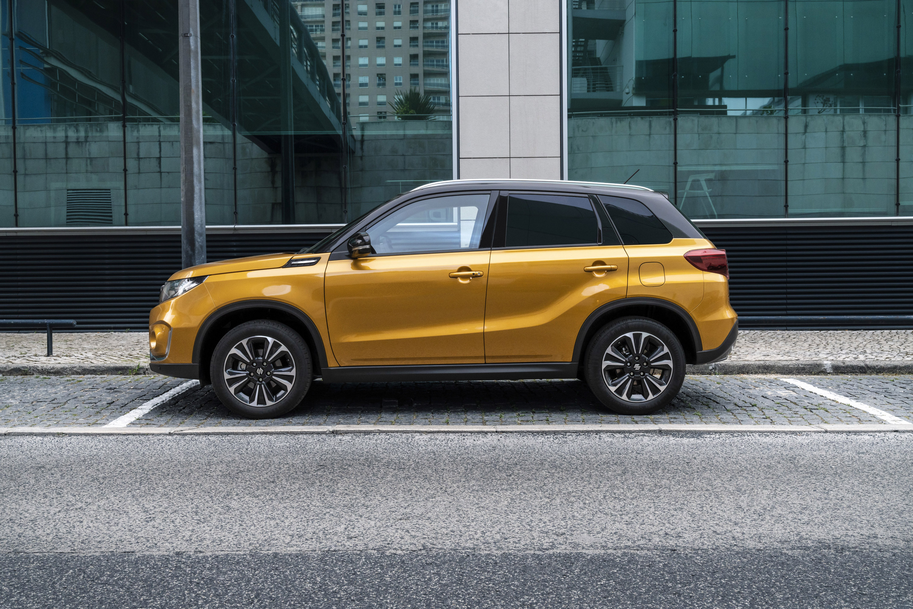 Suzuki Vitara, New model, Urban SUV, Gasoline powered, 3000x2010 HD Desktop