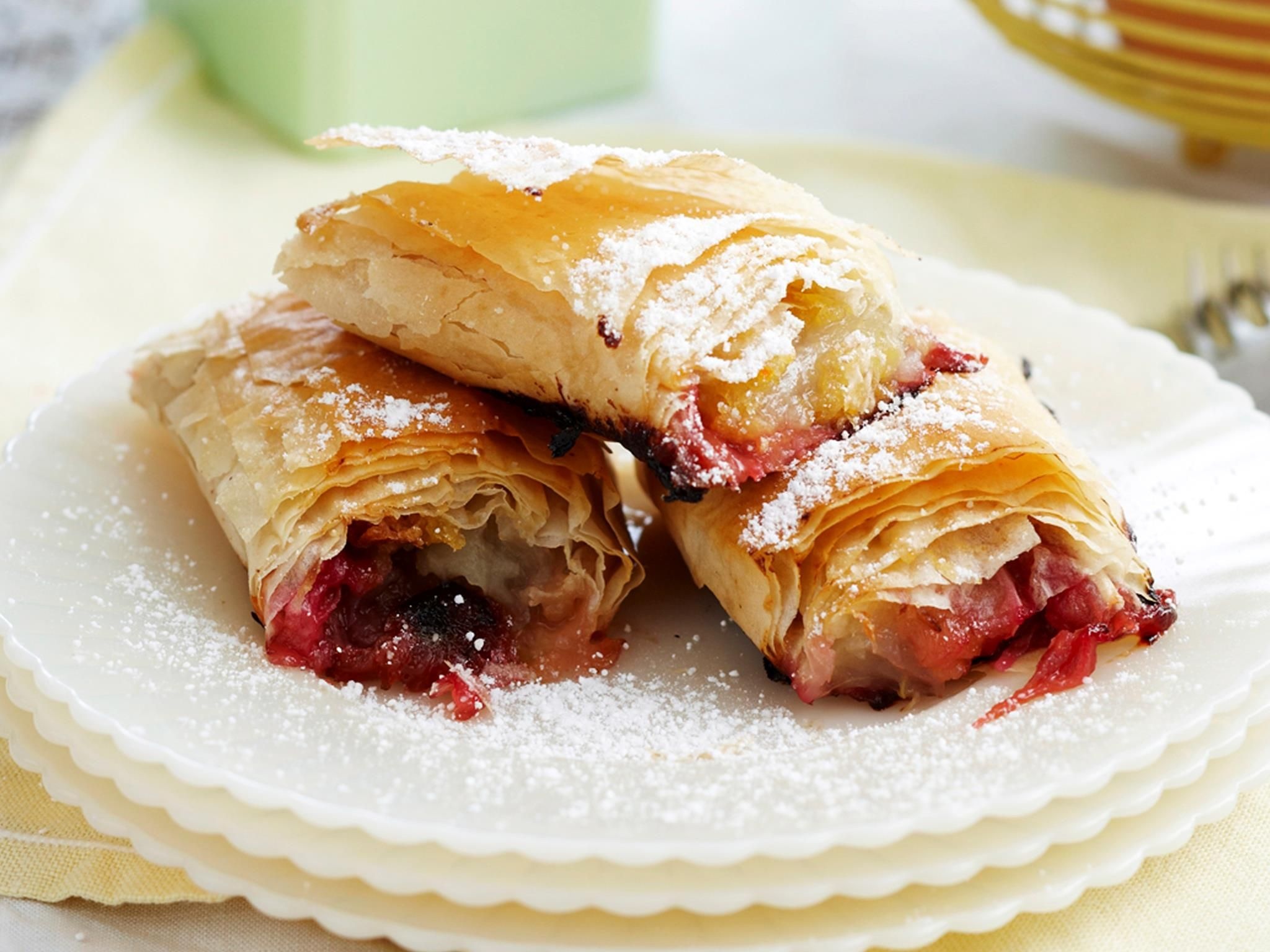 Apple rhubarb strudel, Irresistible rolls, Baked delight, Rhubarb dessert, 2050x1540 HD Desktop