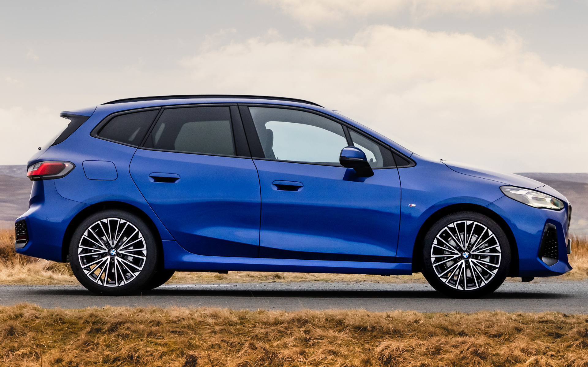 BMW, 2 Series, M Sport, UK, Automobile, 1920x1200 HD Desktop