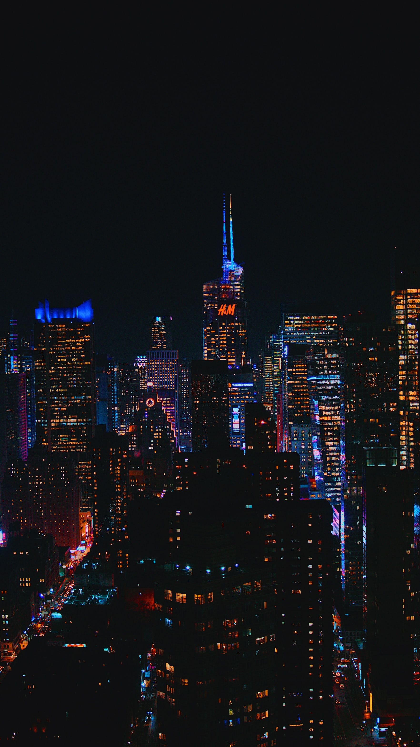 4 Times Square, H&M neon sign, Midtown Manhattan night skyline, HD Phone wallpaper