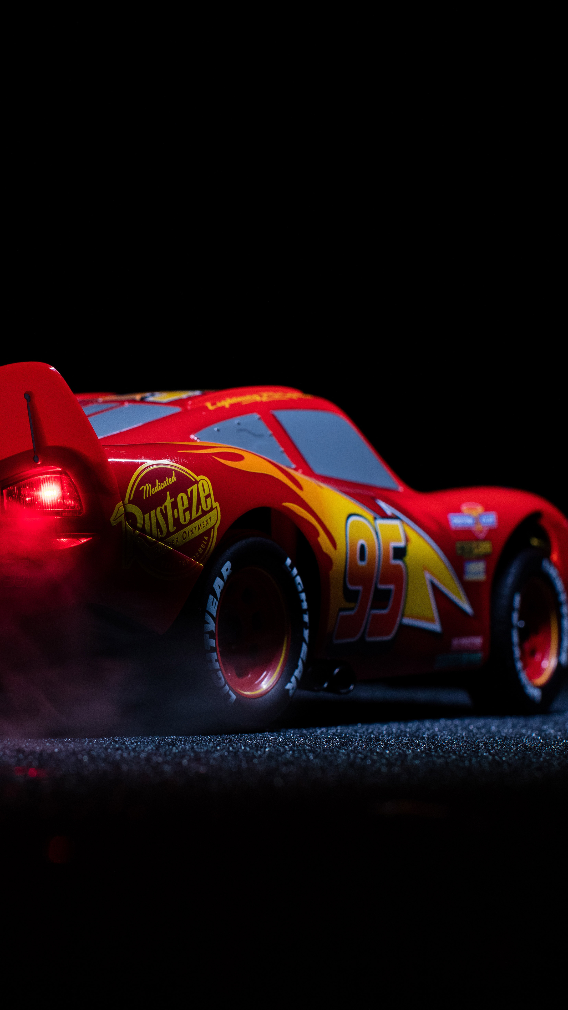 Lightning McQueen, Cars 3, Pixar, Sony Xperia, 2160x3840 4K Phone