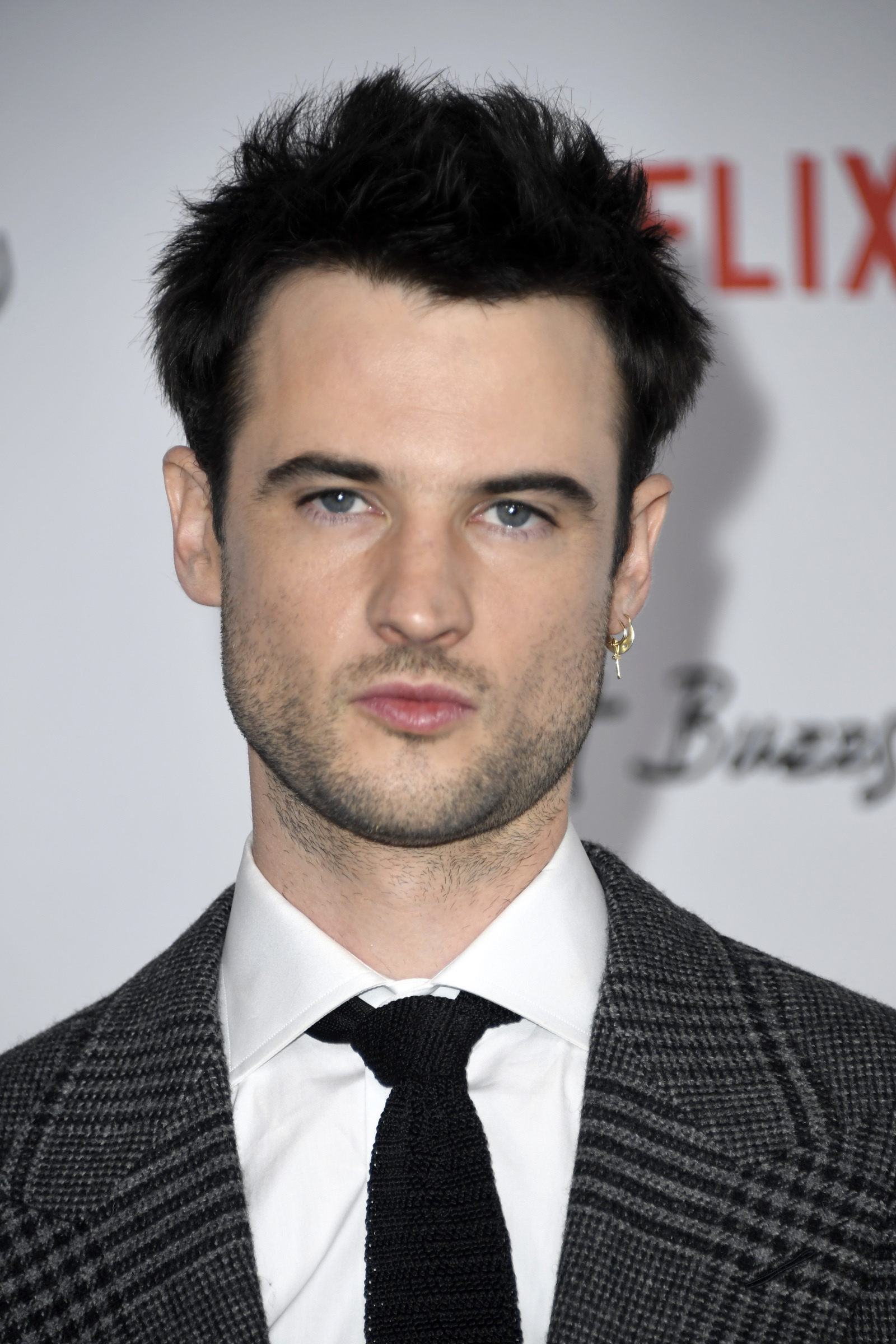 The Sandman (Tom Sturridge), Sandman cast, Inclusivity, Netflix announcement, 1600x2400 HD Phone