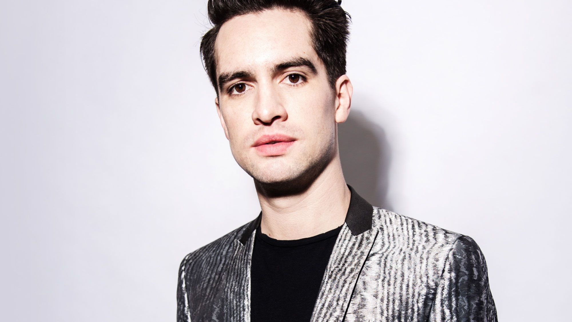 Brendon Urie, Laptop backgrounds, Musician's style, Personal expression, 2000x1130 HD Desktop