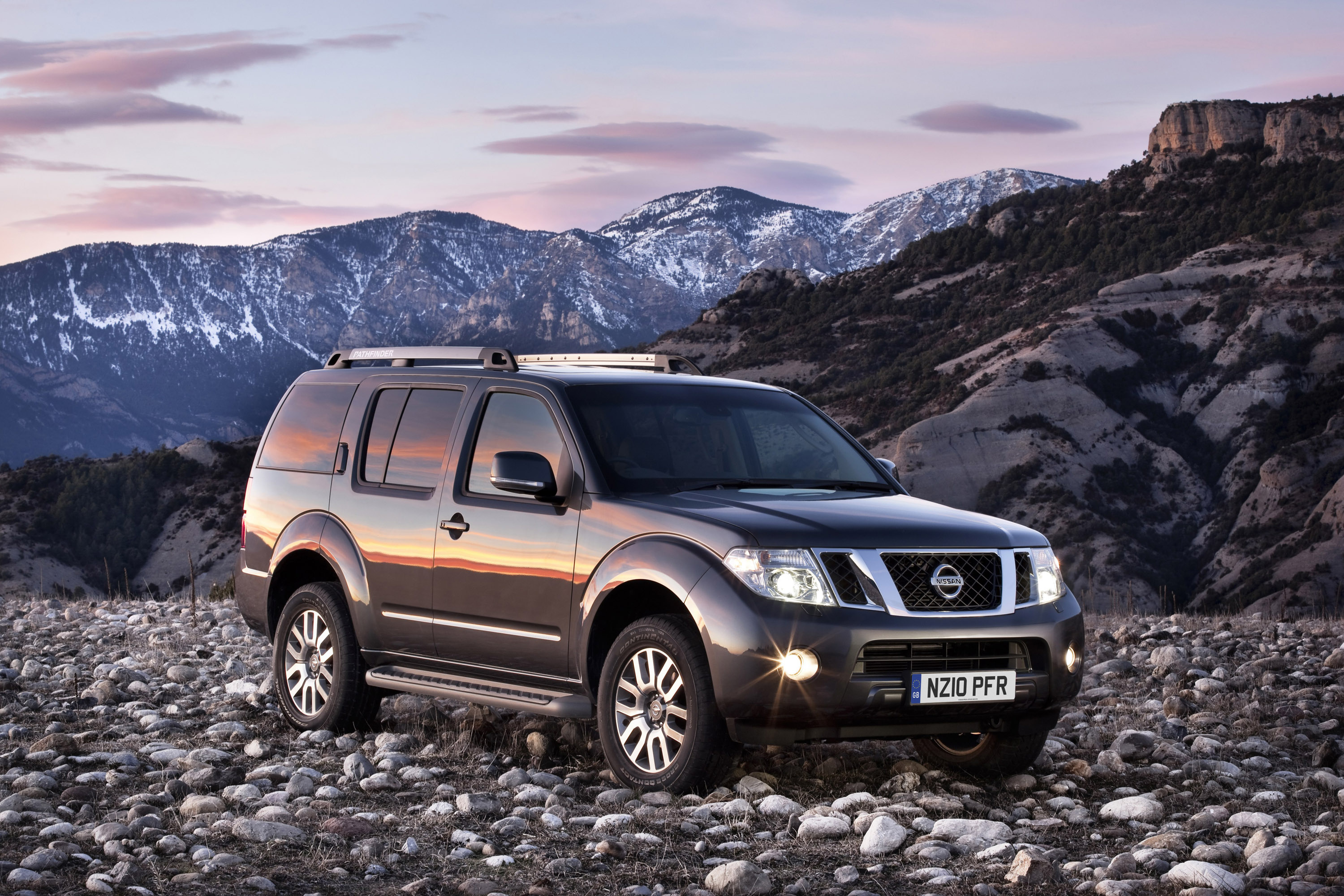 Nissan Pathfinder, Adventurous spirit, Off-road prowess, Pathfinder power, 3000x2000 HD Desktop