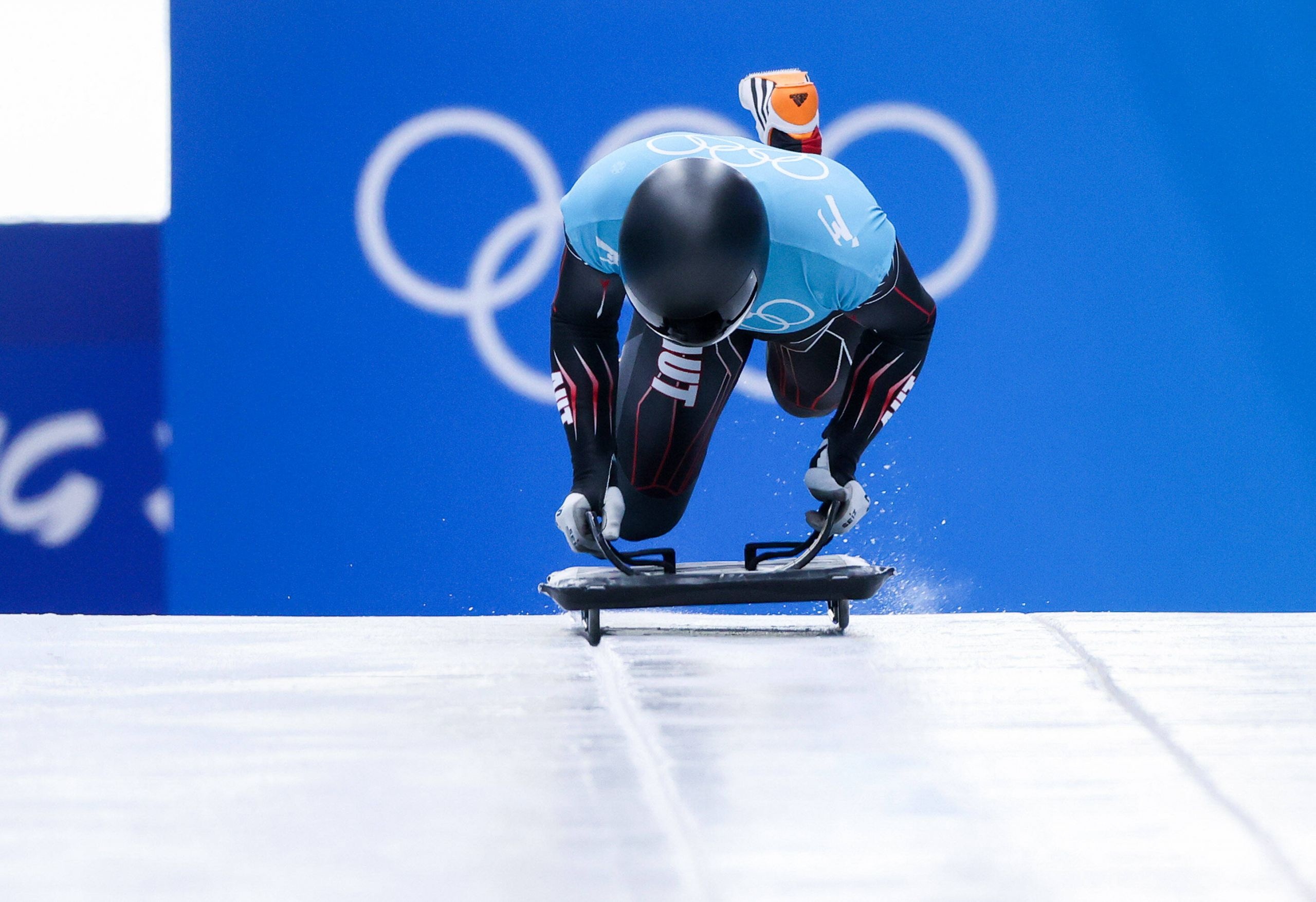 Maier's skeleton runs, Sky Sport Austria, Austrian racer, Fast-paced sport, 2560x1760 HD Desktop