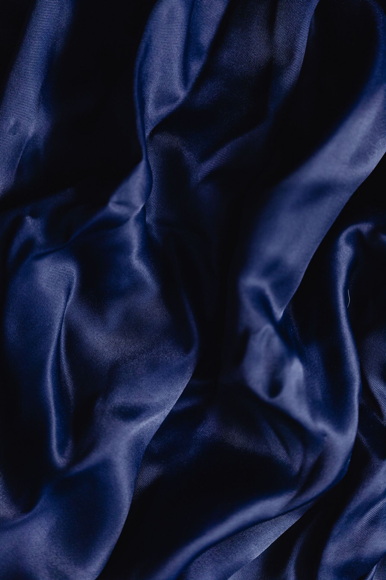 Smooth and luxurious, Glossy texture, Shimmering satin, Fashionable fabric, 1280x1920 HD Phone