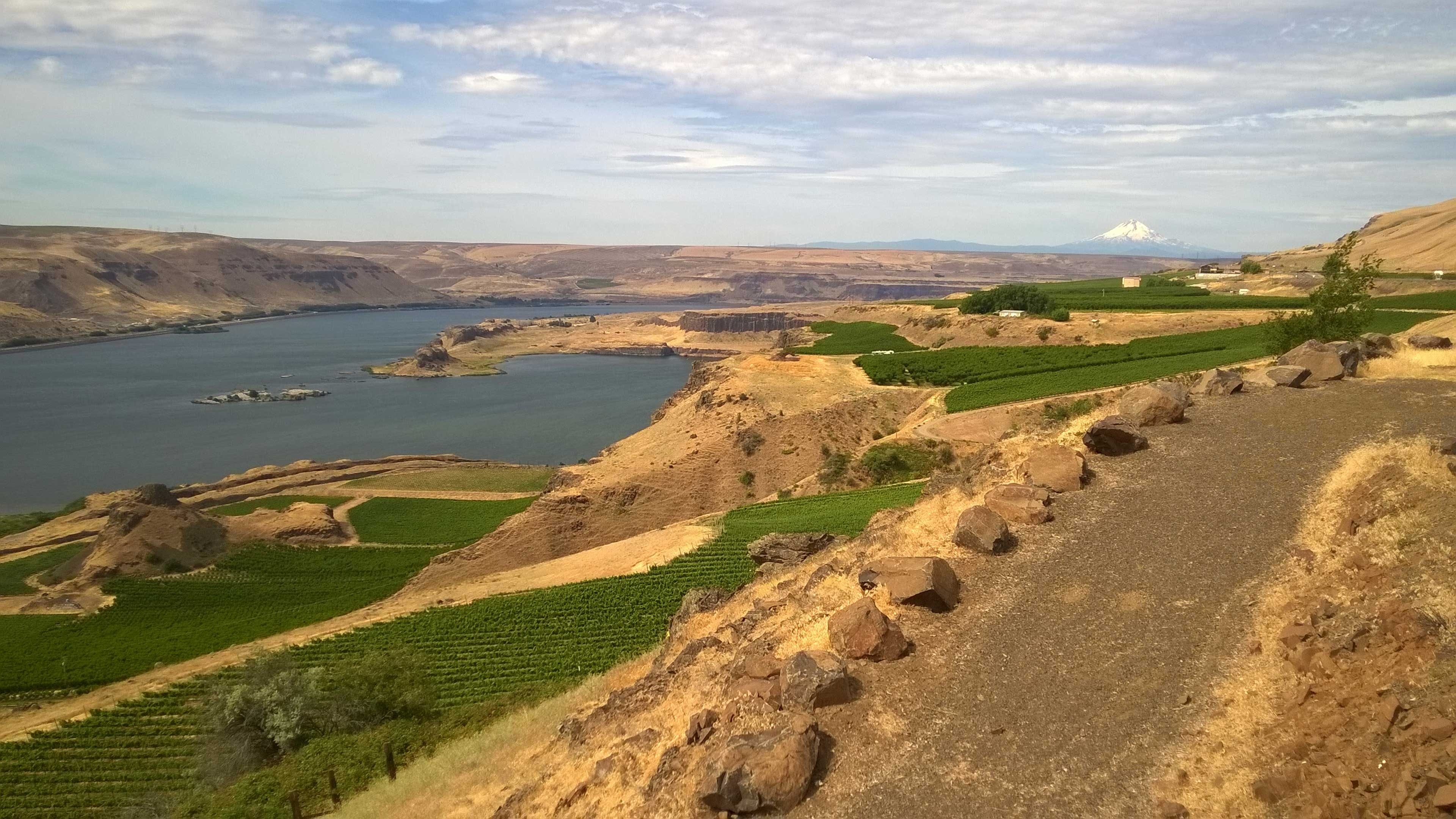 Columbia River, Rooster rock state park, Washington scenery, Tranquil retreat, 3840x2160 4K Desktop