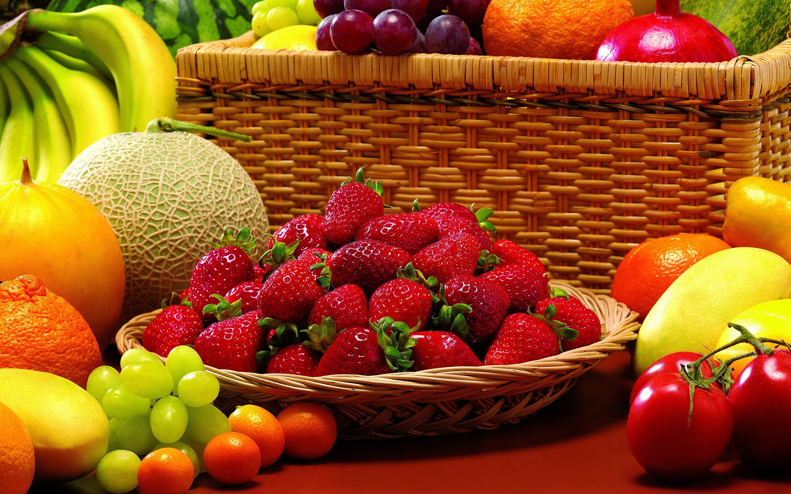 High-definition fruit, Vibrant wallpapers, Fresh and juicy, Flavorful temptation, 2560x1600 HD Desktop