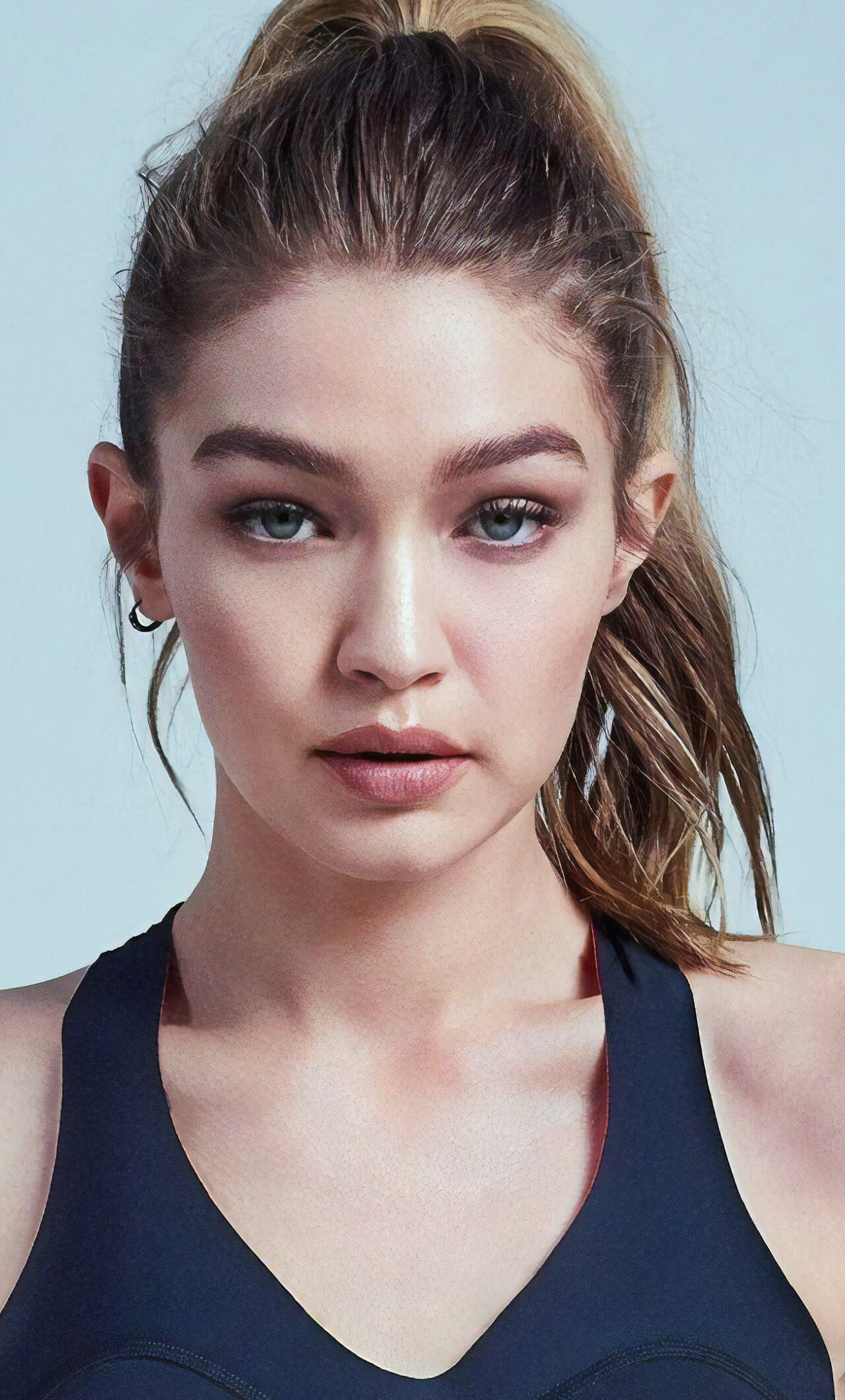 Gigi Hadid, Supermodel beauty, 2019 wallpaper, iPhone 6 Plus, 1280x2120 HD Phone