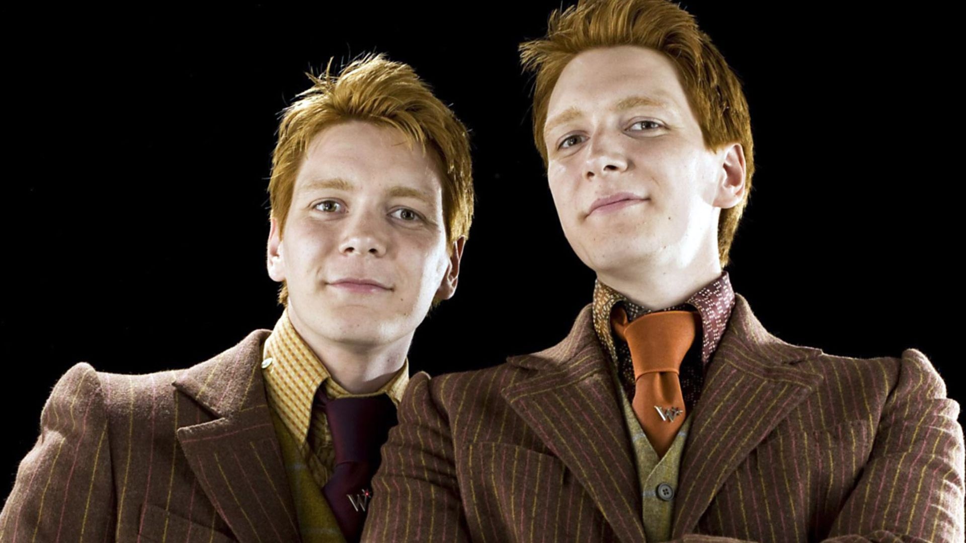 Weasley Family, Harry Potter series, Weasley twins, Magical mischief, 1920x1080 Full HD Desktop