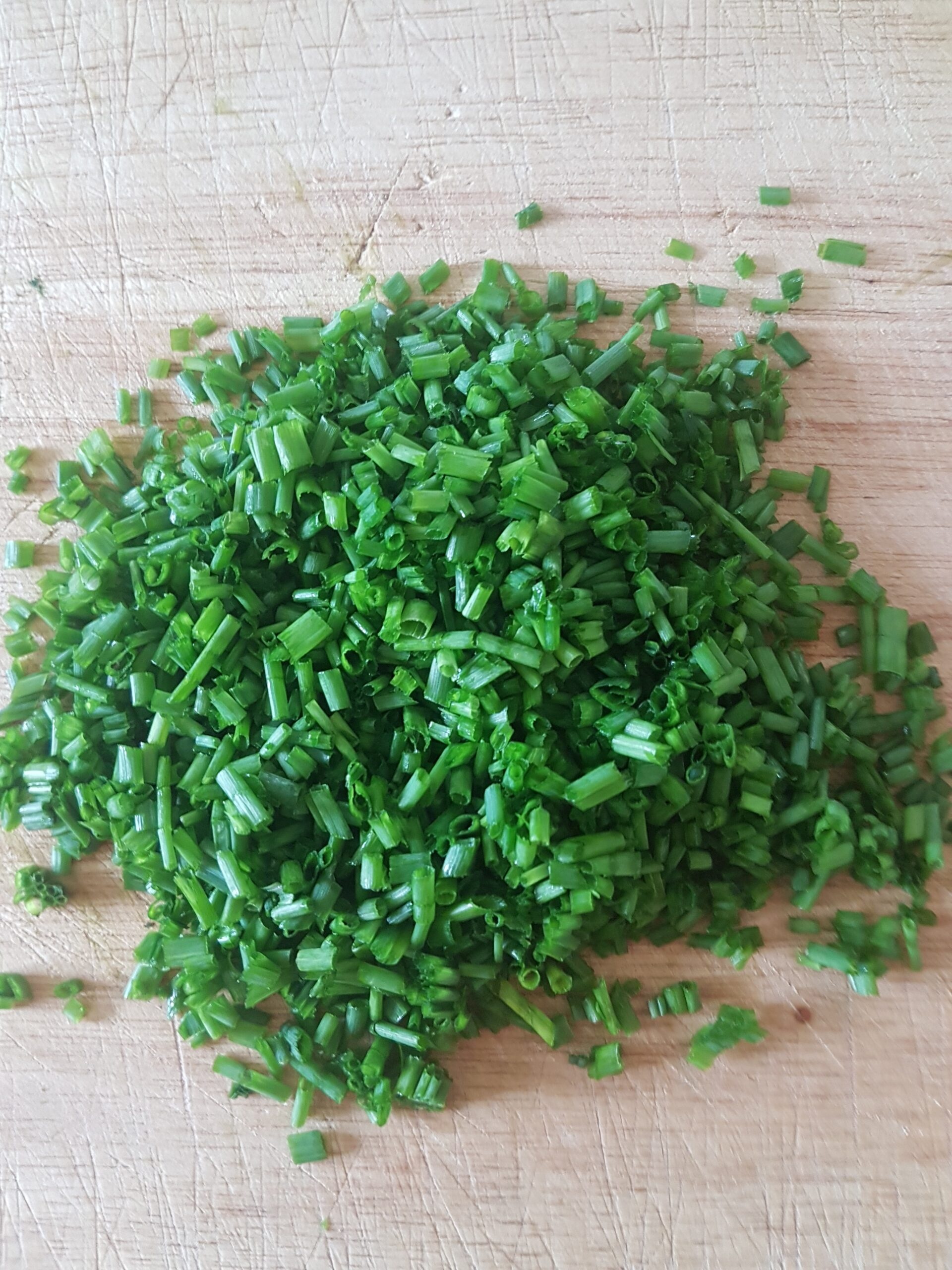 Chopped chives, Fresh and natural, Herbs ltd, Food, 1920x2560 HD Phone