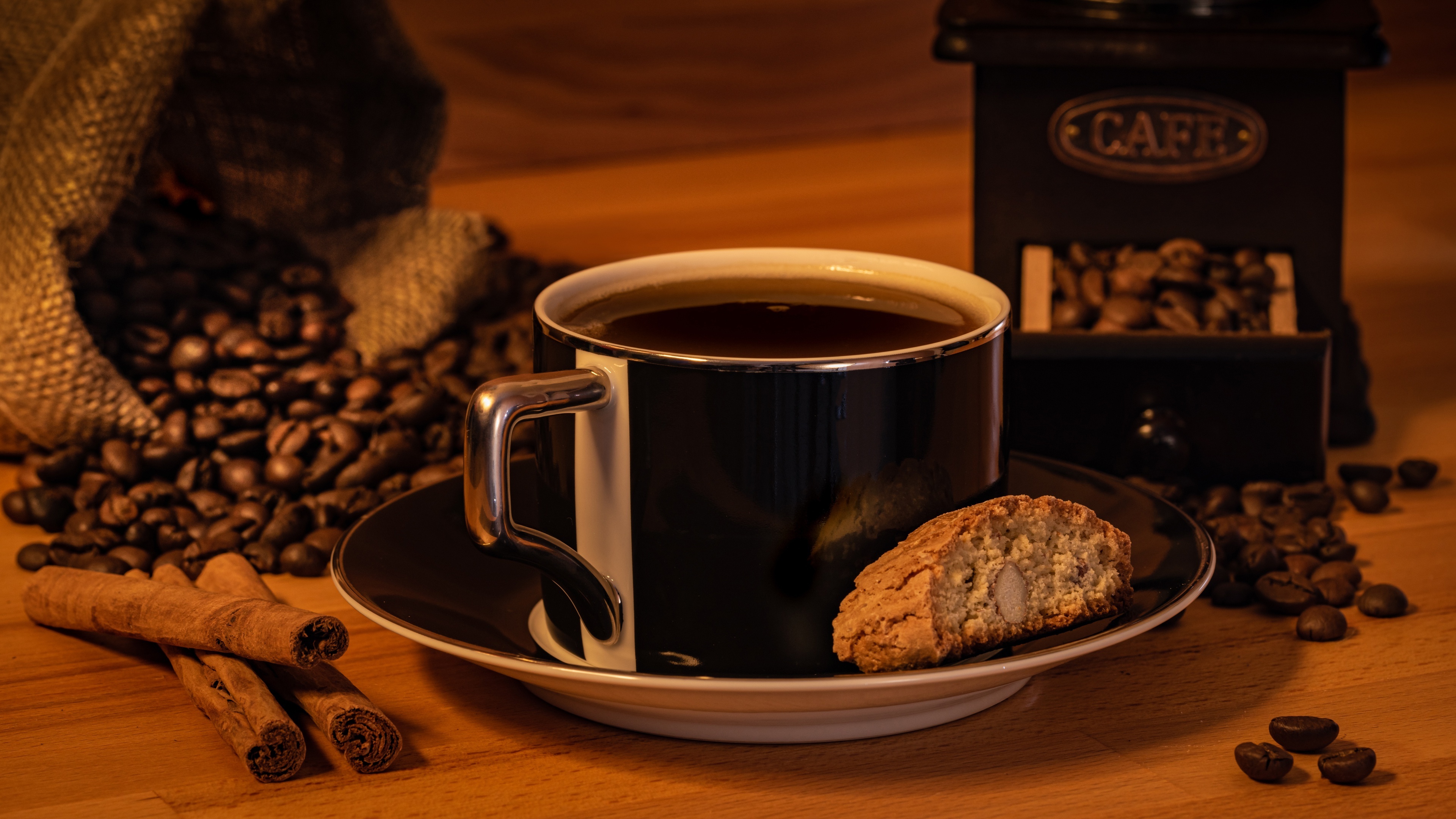 Rich aroma, Brewing magic, Caffeine heaven, Sensory experience, 3840x2160 4K Desktop