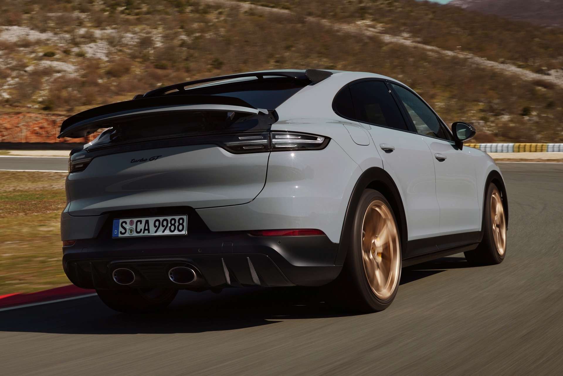 Turbo GT, Porsche Cayenne Wallpaper, 1920x1290 HD Desktop