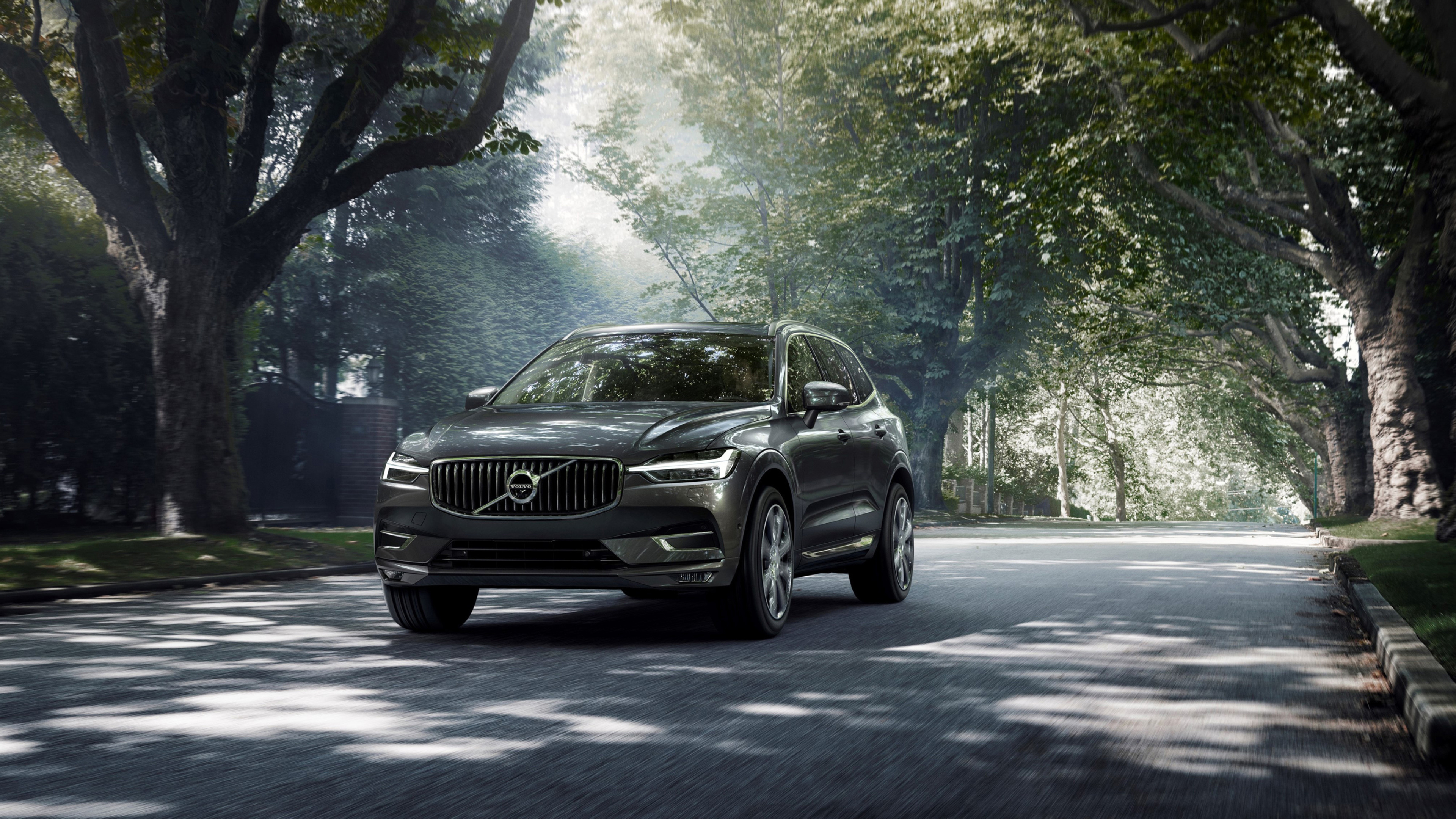 Volvo XC60, Elegant SUV, Premium car model, Ultra HD desktop wallpapers, 3840x2160 4K Desktop