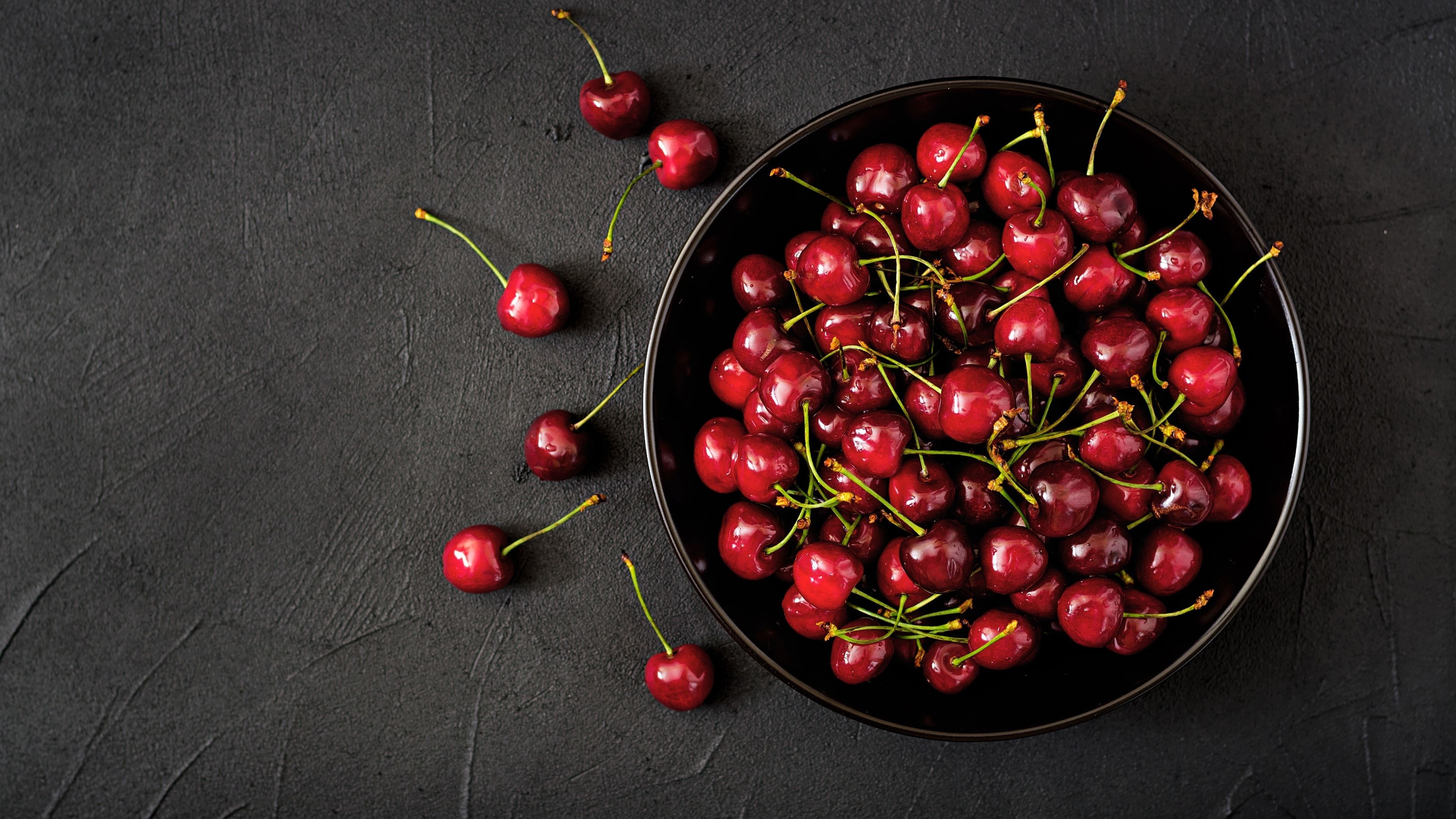 4k cherries, Rich hues, Stunning backgrounds, Sumptuous and ripe, 3840x2160 4K Desktop