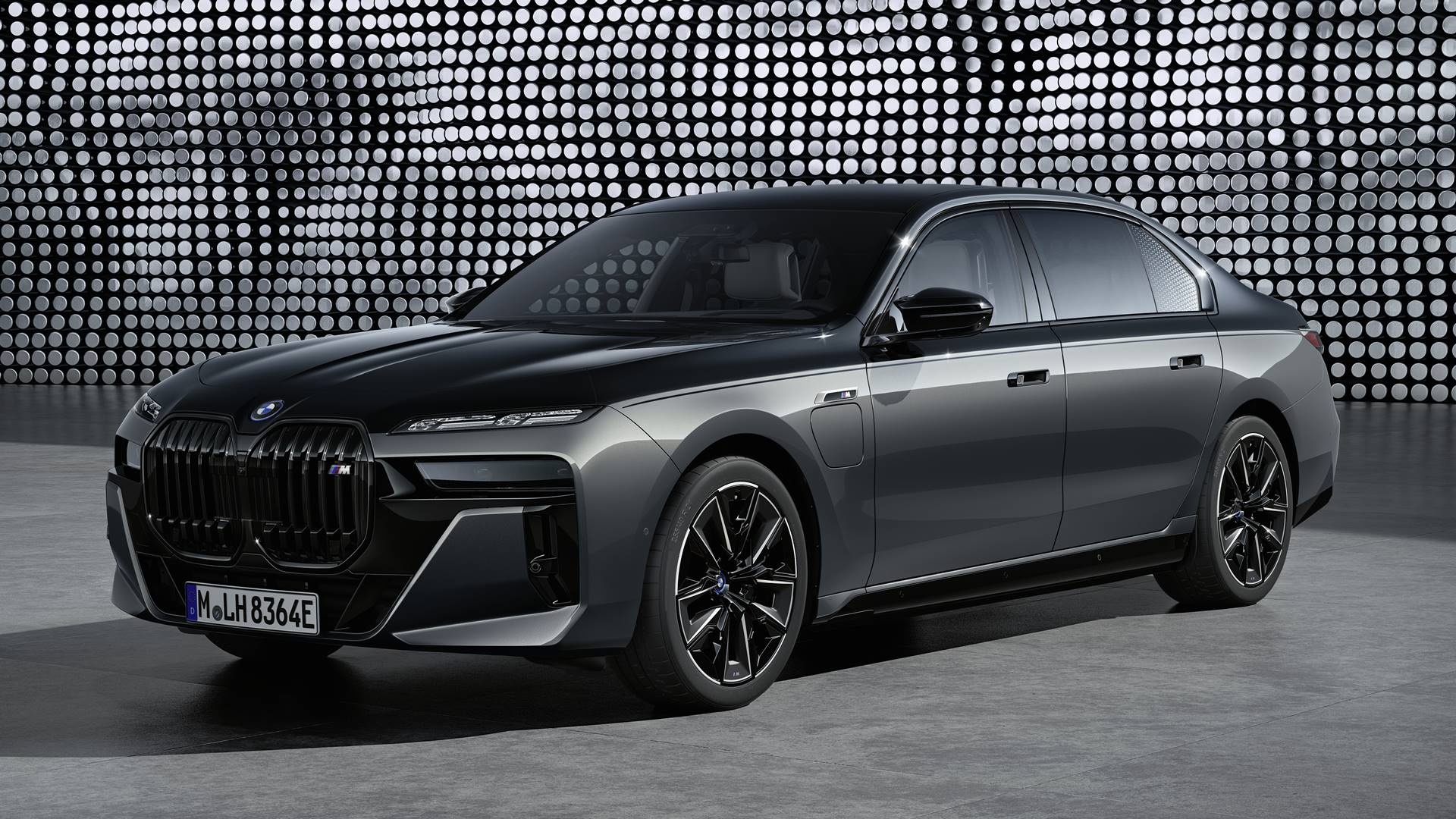 Luxury sedan revealed, G70 elegance, Unparalleled comfort, Exquisite craftsmanship, 1920x1080 Full HD Desktop