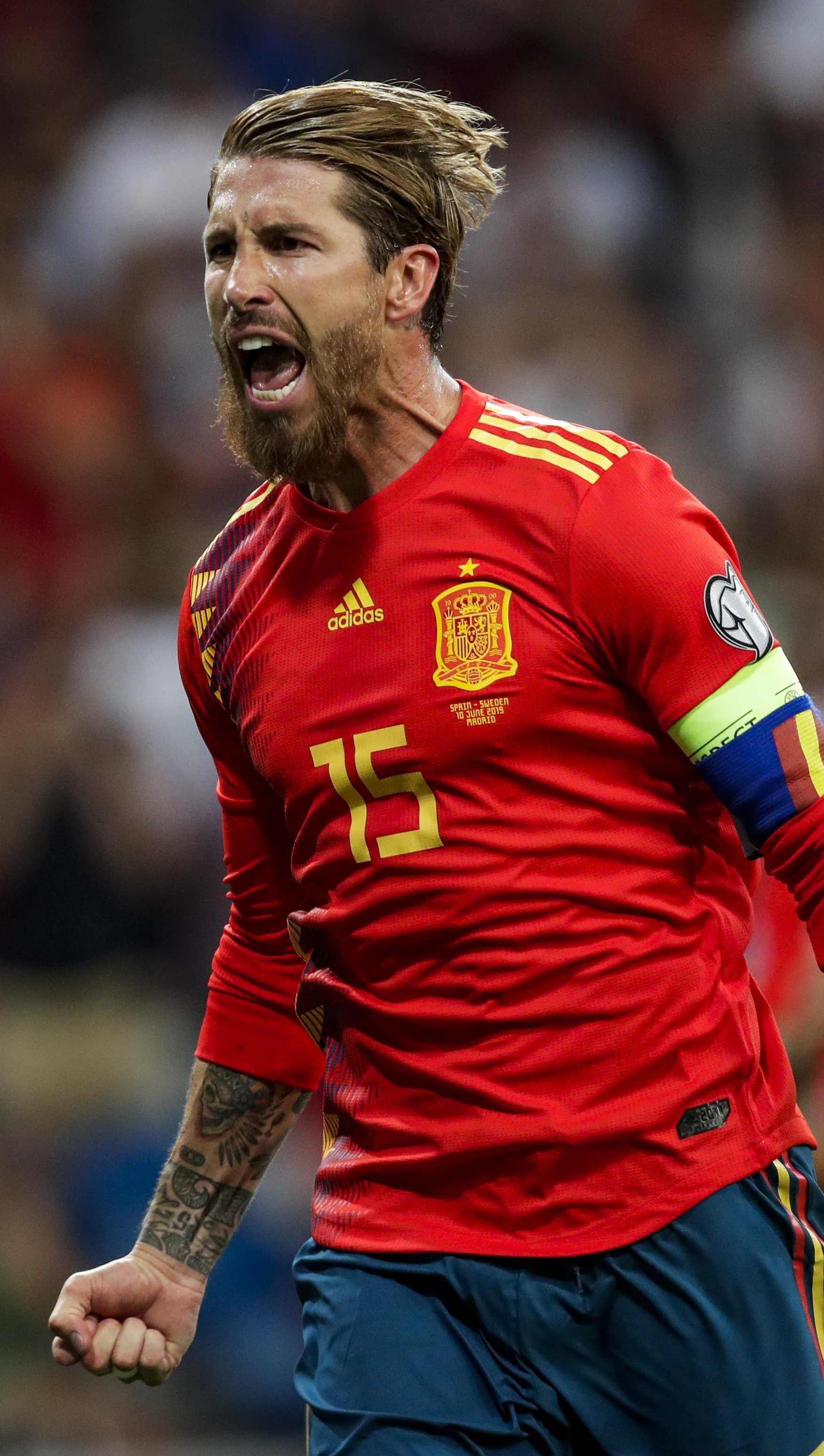 Sergio Ramos, Spain national football team jersey, captain armband, HD Phone wallpaper