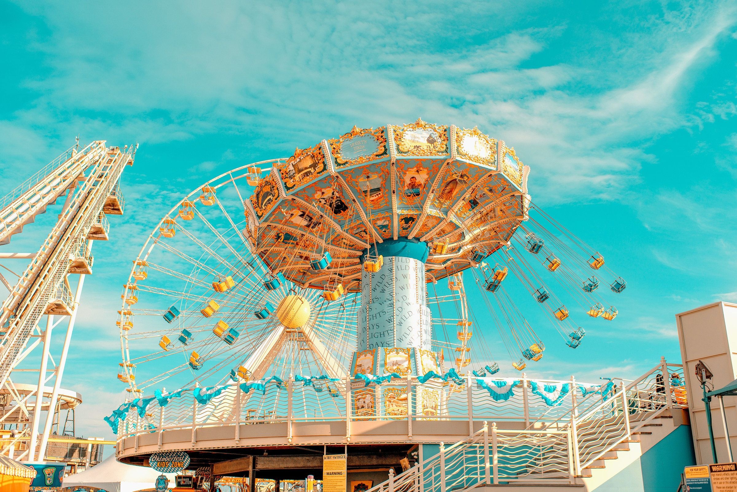 Swing carousel, Dario preger, Color photograph, Summer vibes, 2400x1610 HD Desktop