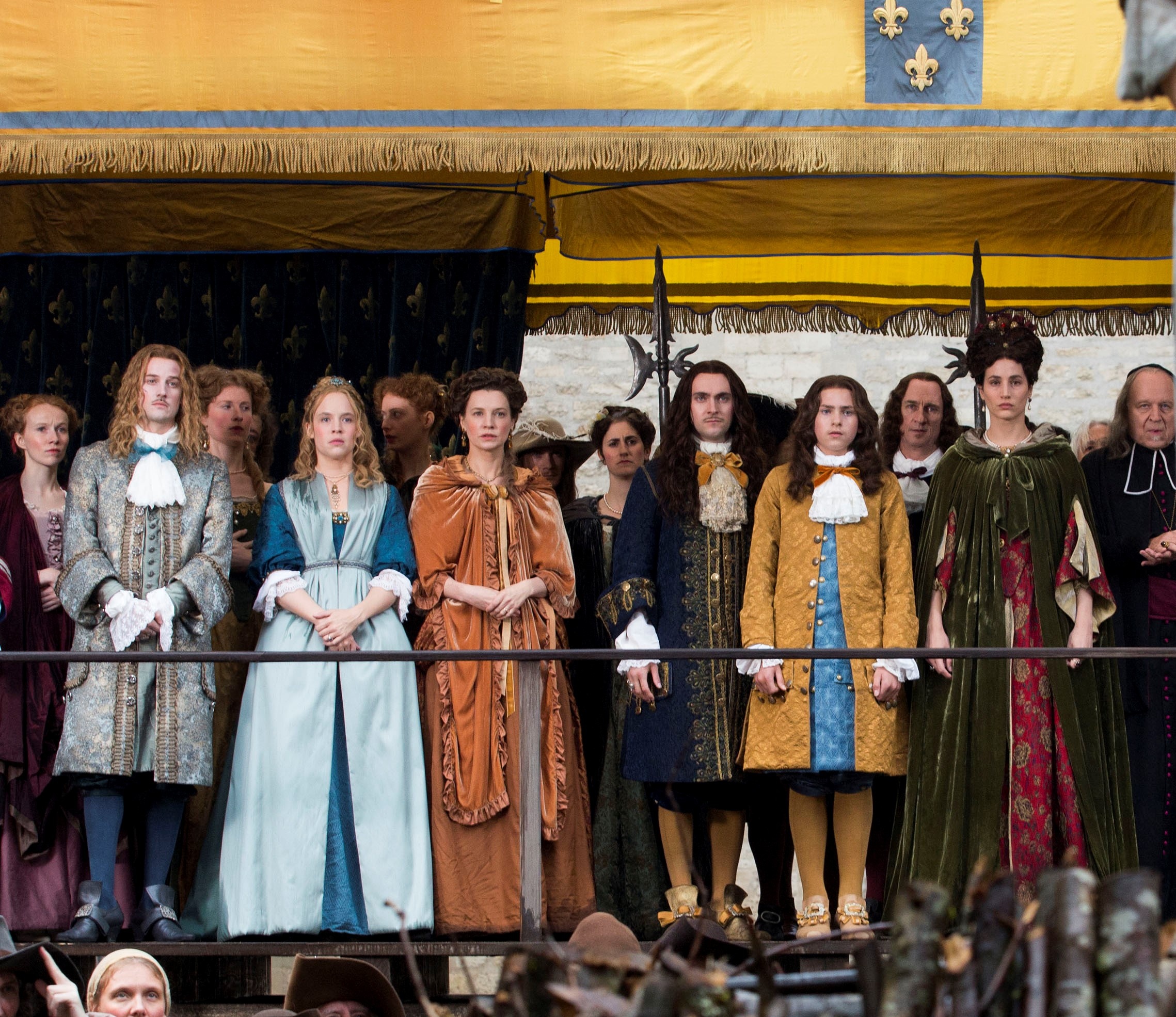 Versailles TV Series, Historical fantasy, Outlander fans, Nerdy exploration, 2280x1980 HD Desktop