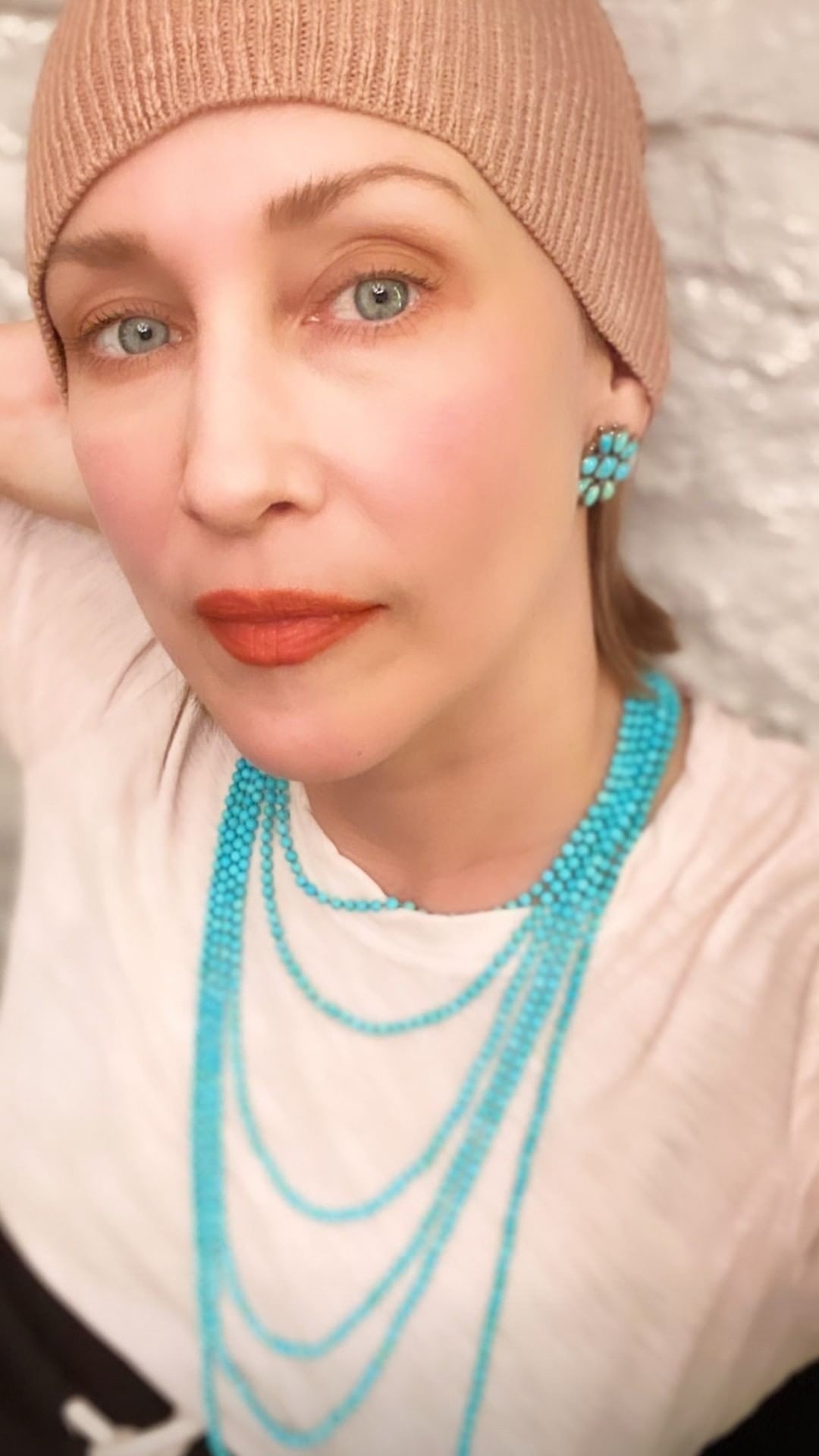 Vera Farmiga, We Heart It, Celebrities, 1080x1920 Full HD Phone