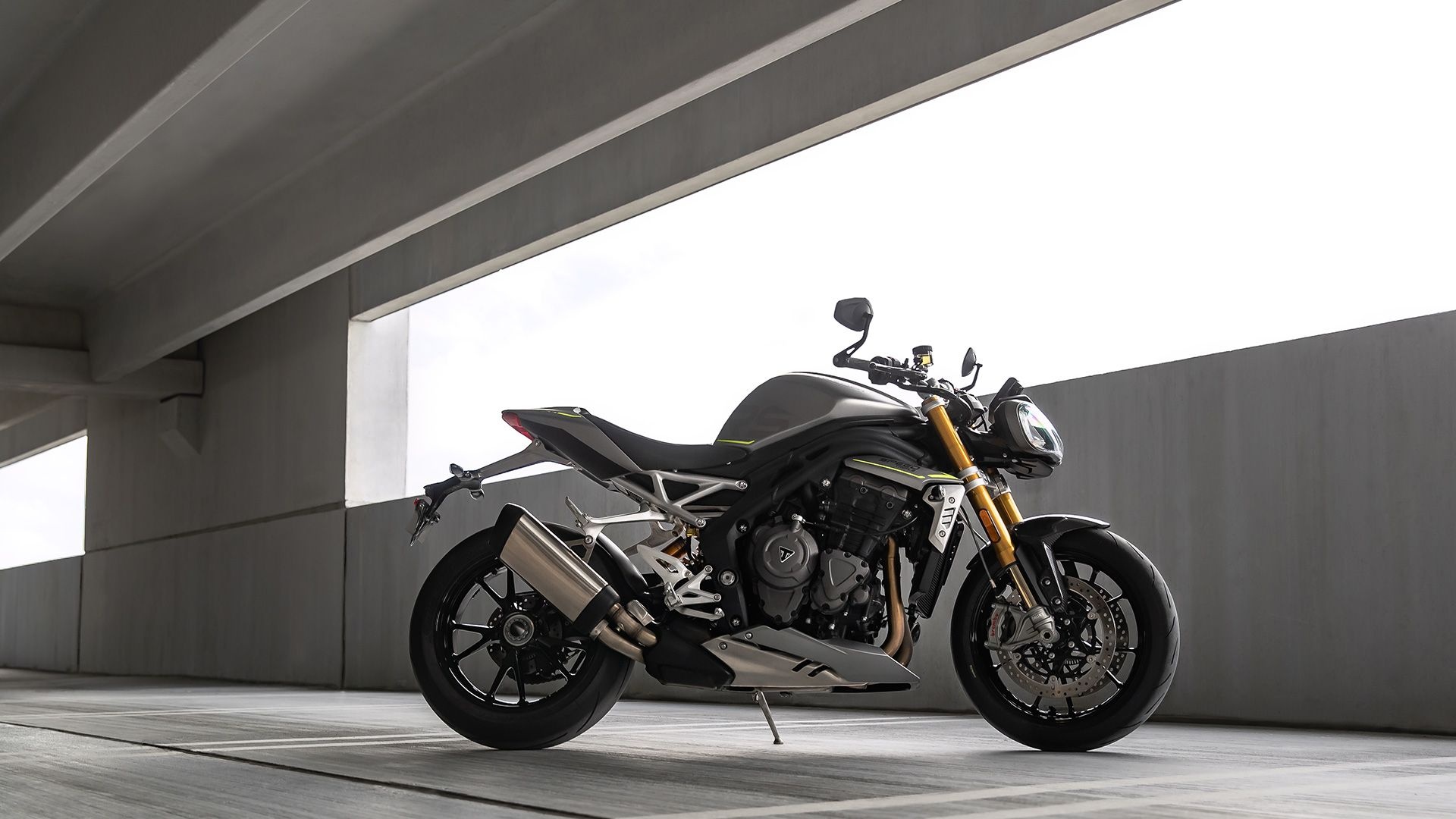 Triumph Speed Triple, Speed Triple love, Motorcycle passion, Thrilling ride, 1920x1080 Full HD Desktop