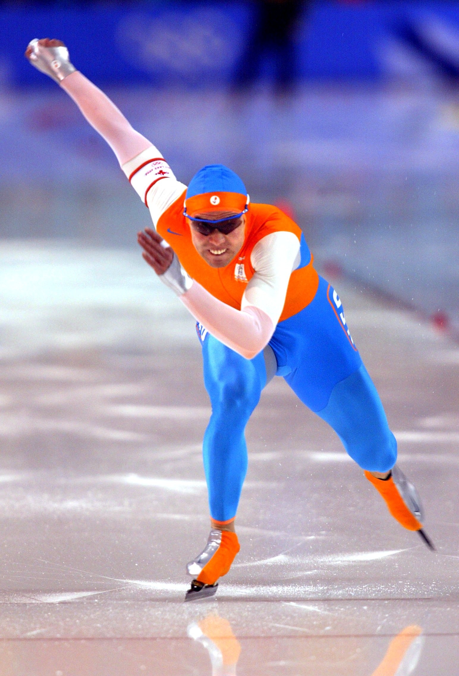 Gerard Van Velde, Short-track Speed Skating Wallpaper, 1550x2280 HD Phone