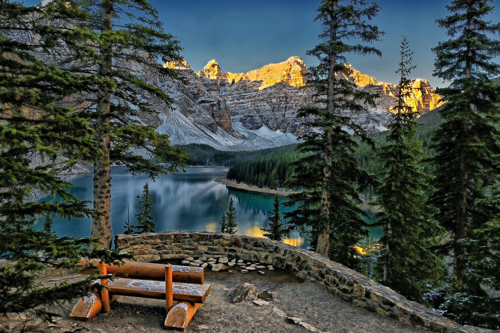 Canada travels, Moraine Lake beauty, Valley of Ten Peaks, Alberta's wonders, 2050x1370 HD Desktop