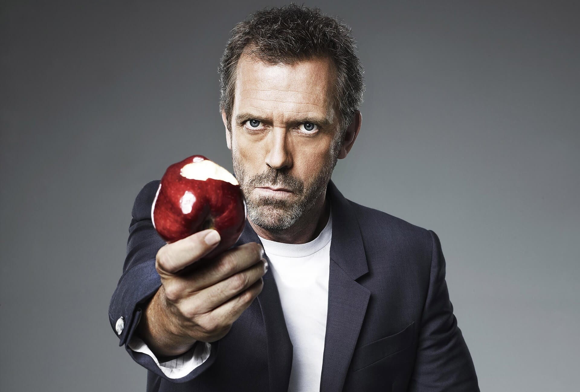 Hugh Laurie dating, Actor's private life, Otakukart, Look into, 1920x1300 HD Desktop