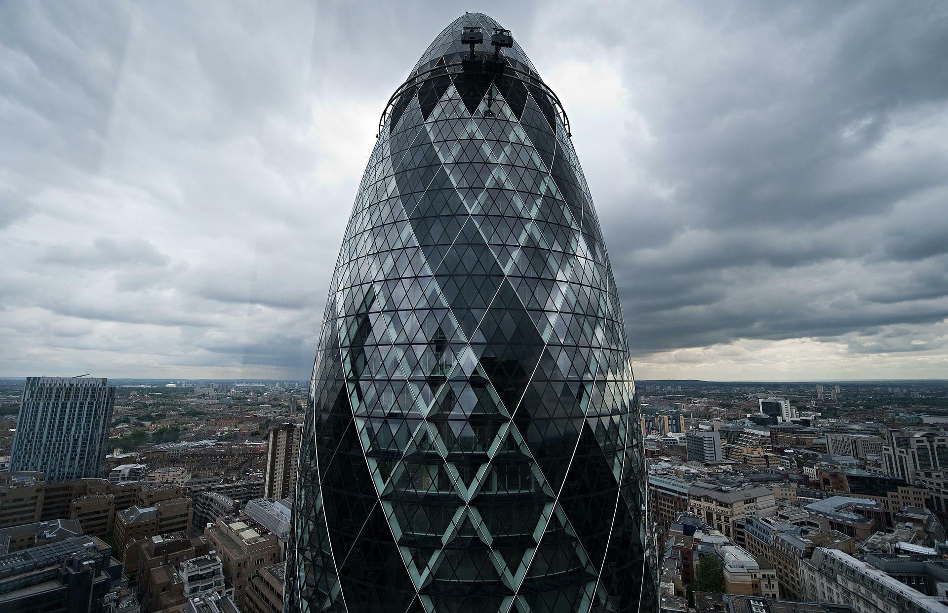 The Gherkin, London skyline, Minimal financial loss, Britains economy, 1920x1250 HD Desktop