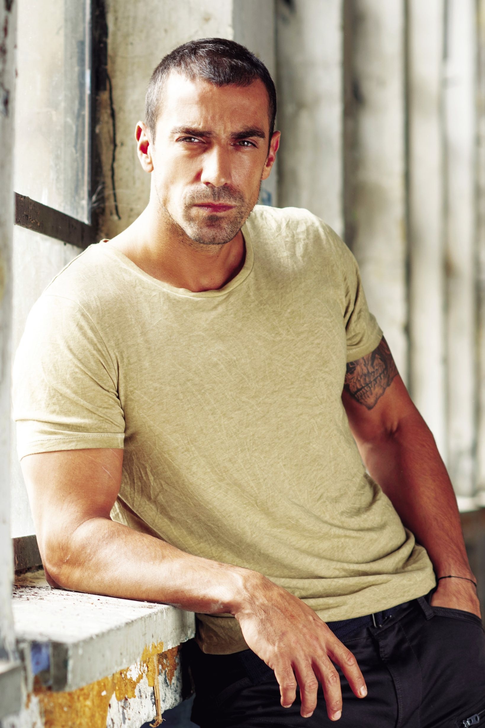 Ibrahim Celikkol, Mert Barca, Men's tops, 1640x2460 HD Phone