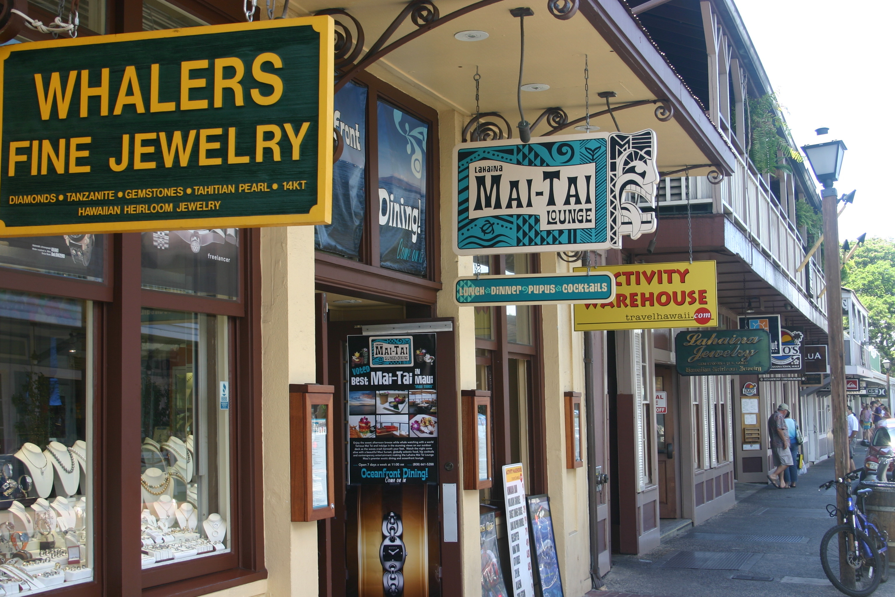 Lahaina town, Maui guidebook, 3080x2050 HD Desktop