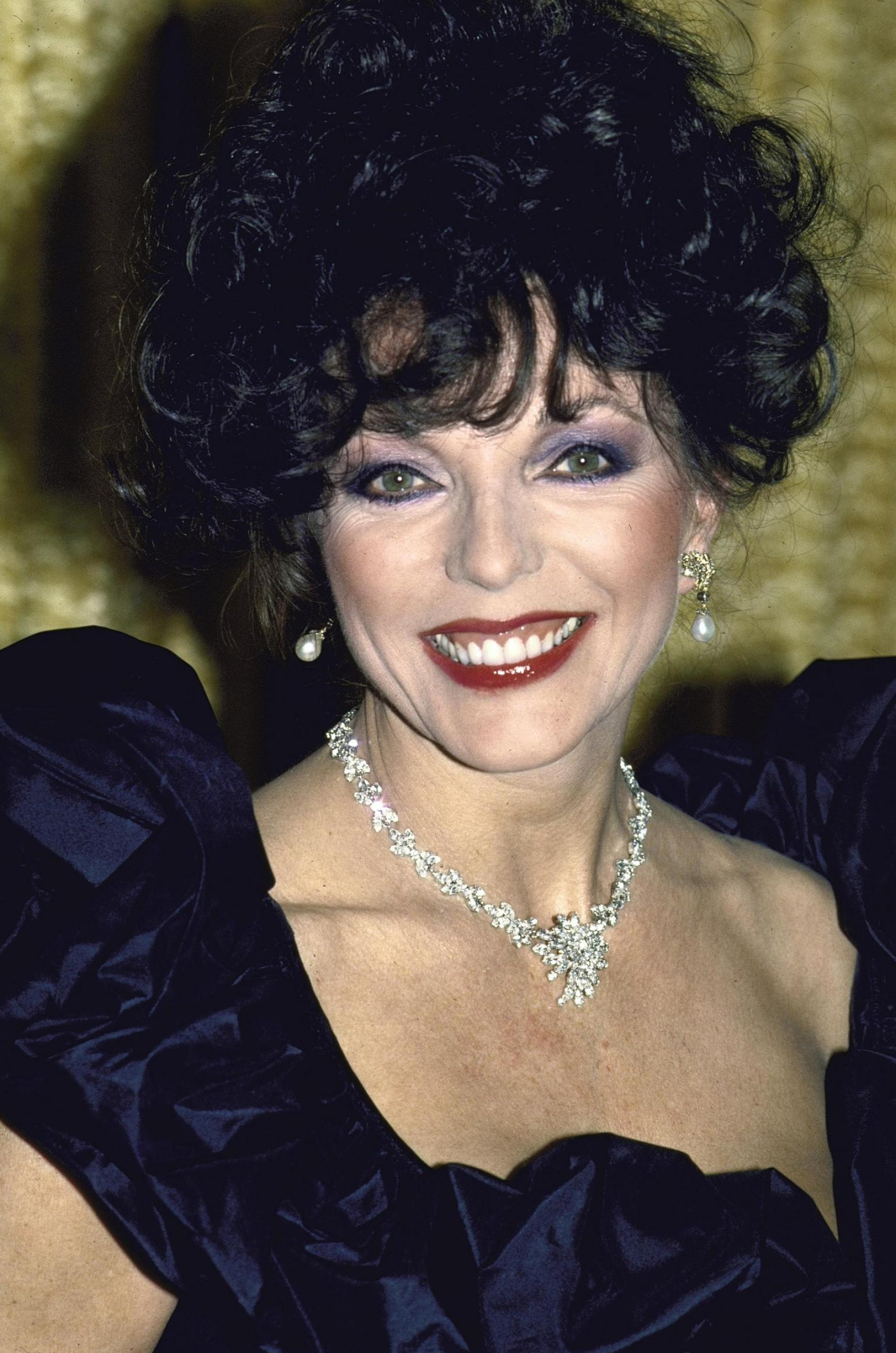 Joan Collins, Wallpaper, 78, 1700x2560 HD Phone