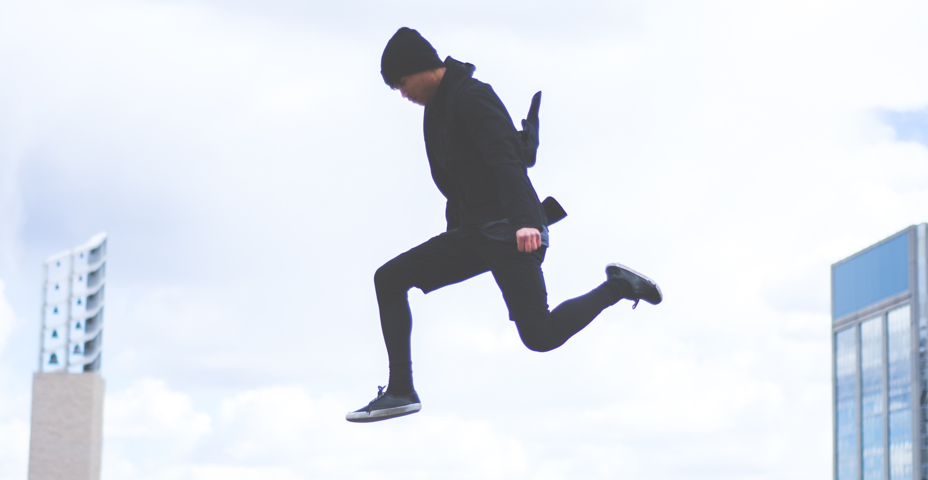 Freerunning, Parkour learning, Starting parkour, Parkour beginner, 3000x1560 HD Desktop