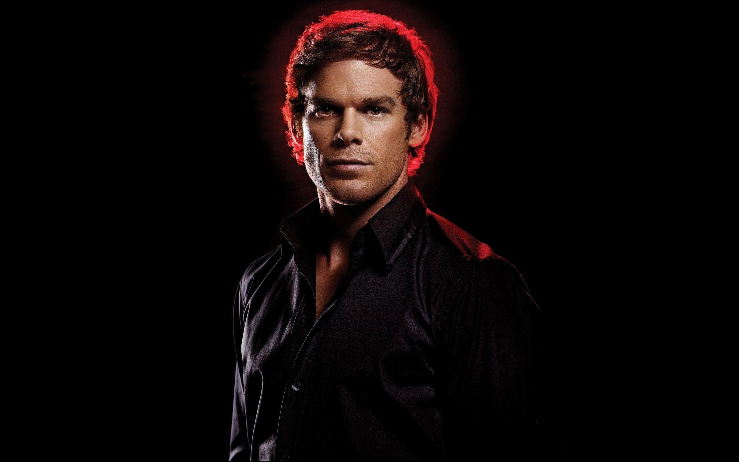 Michael C. Hall, Captivating performances, Unforgettable characters, Outstanding talent, 2560x1600 HD Desktop