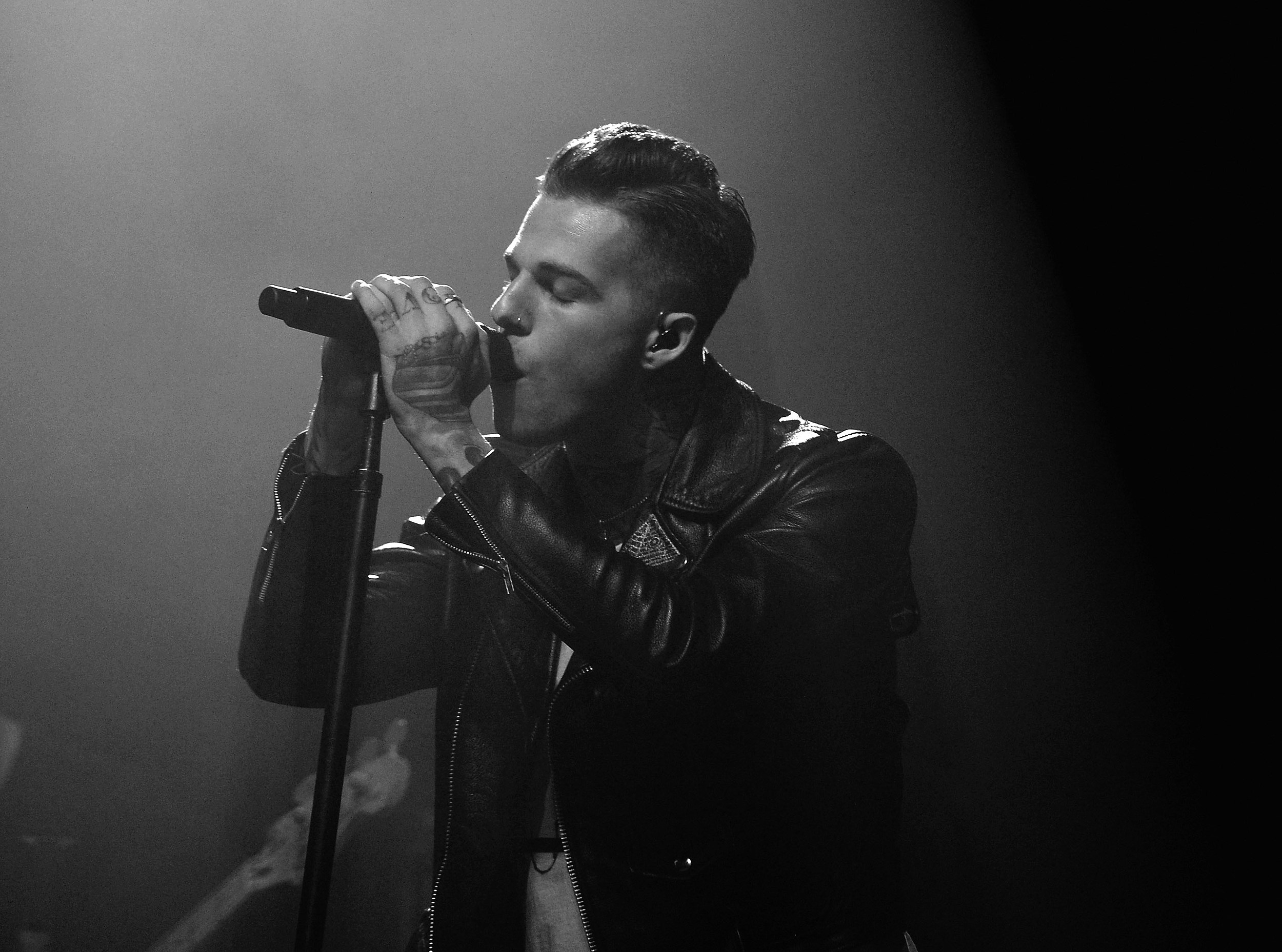 The Neighbourhood, New music, Captivating videos, Music magazines, 2500x1860 HD Desktop