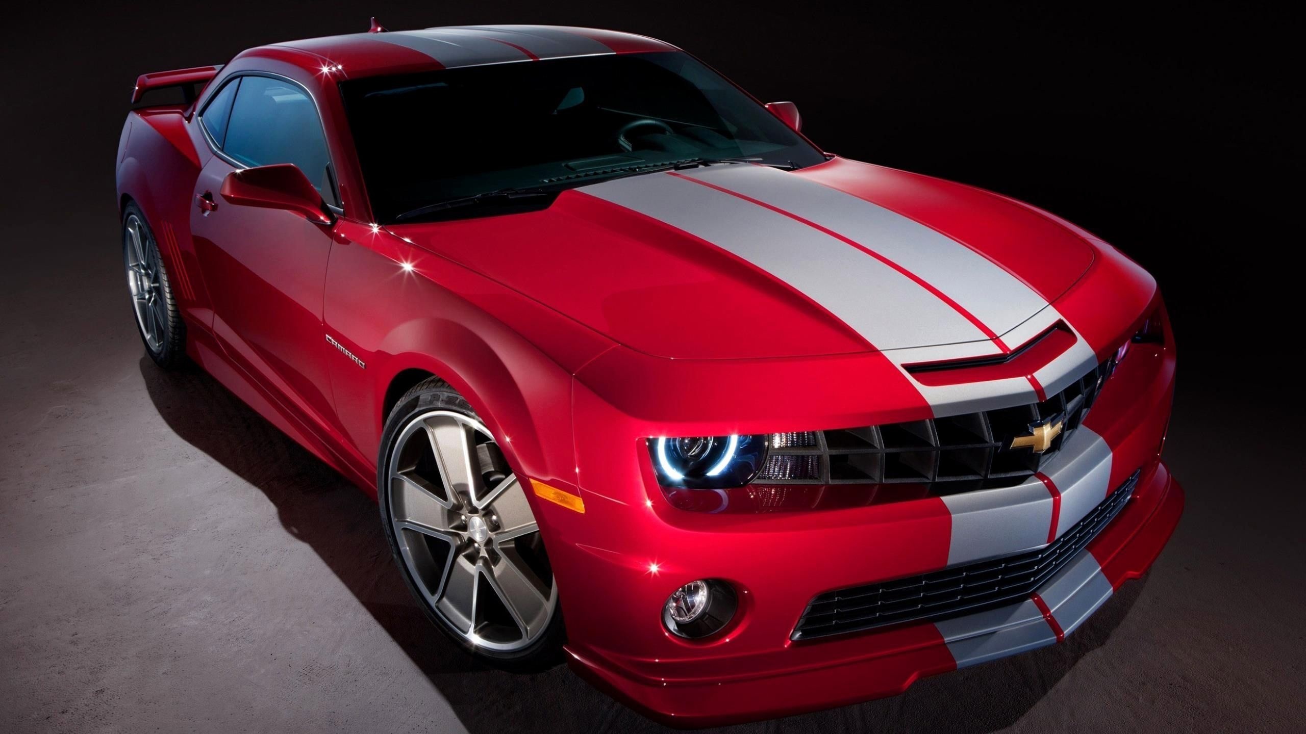 Chevrolet Camaro, white racing stripes, dark studio lighting, HD Desktop wallpaper