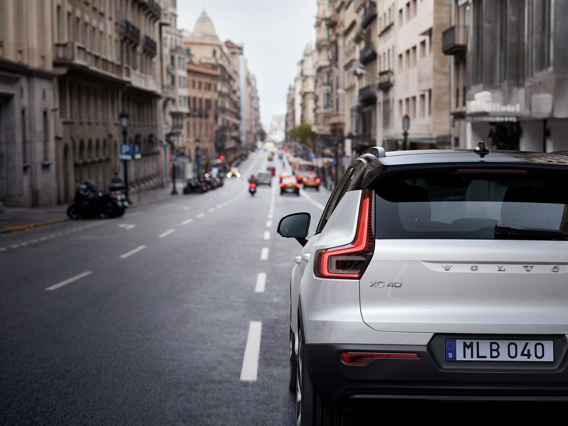 Volvo XC40, Compact SUV, Volvo cars, 1920x1440 HD Desktop