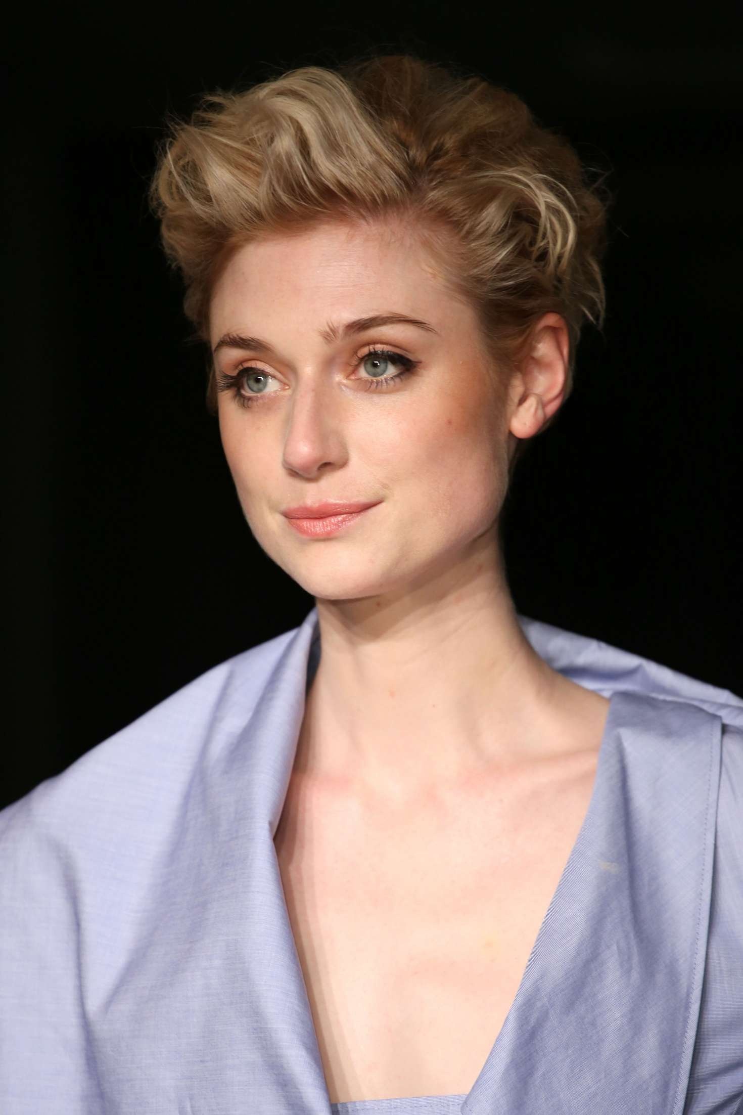 Elizabeth Debicki, Hot Bikini Pictures, Sexy Babe, 1470x2210 HD Phone