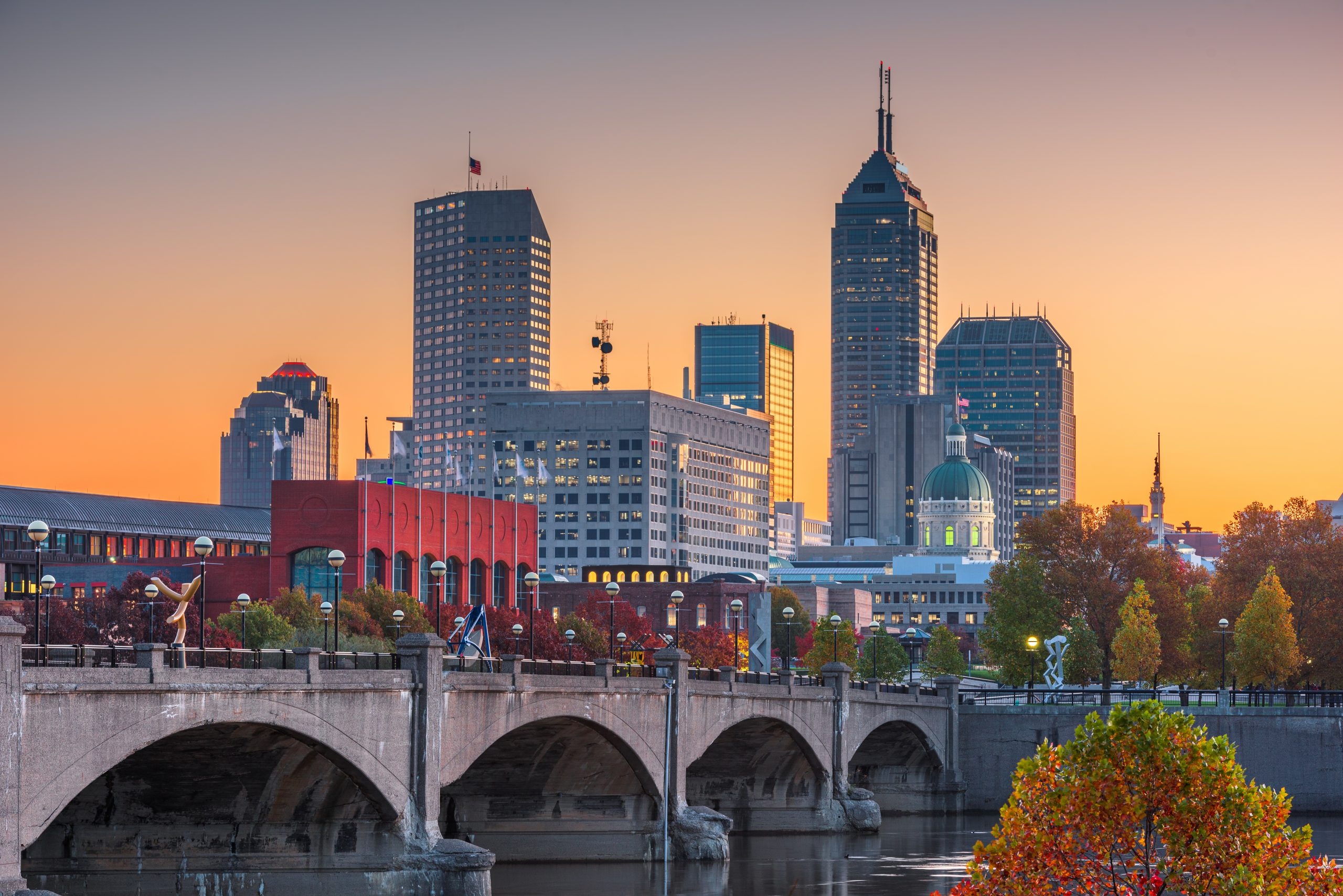 Indianapolis Skyline, White River, Alpha Phi Omega fraternity, 2560x1710 HD Desktop